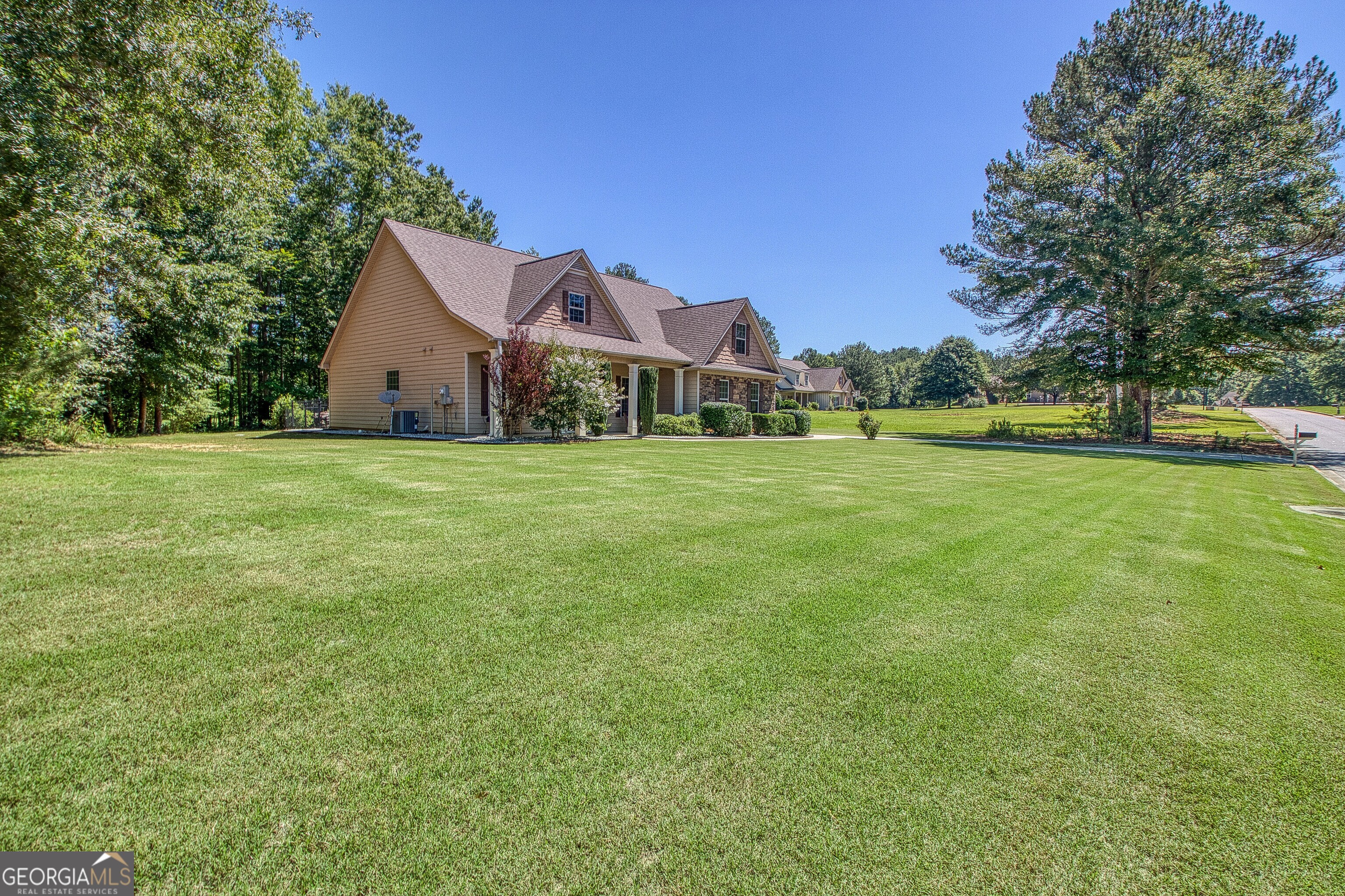 374 Austin Storey CIR