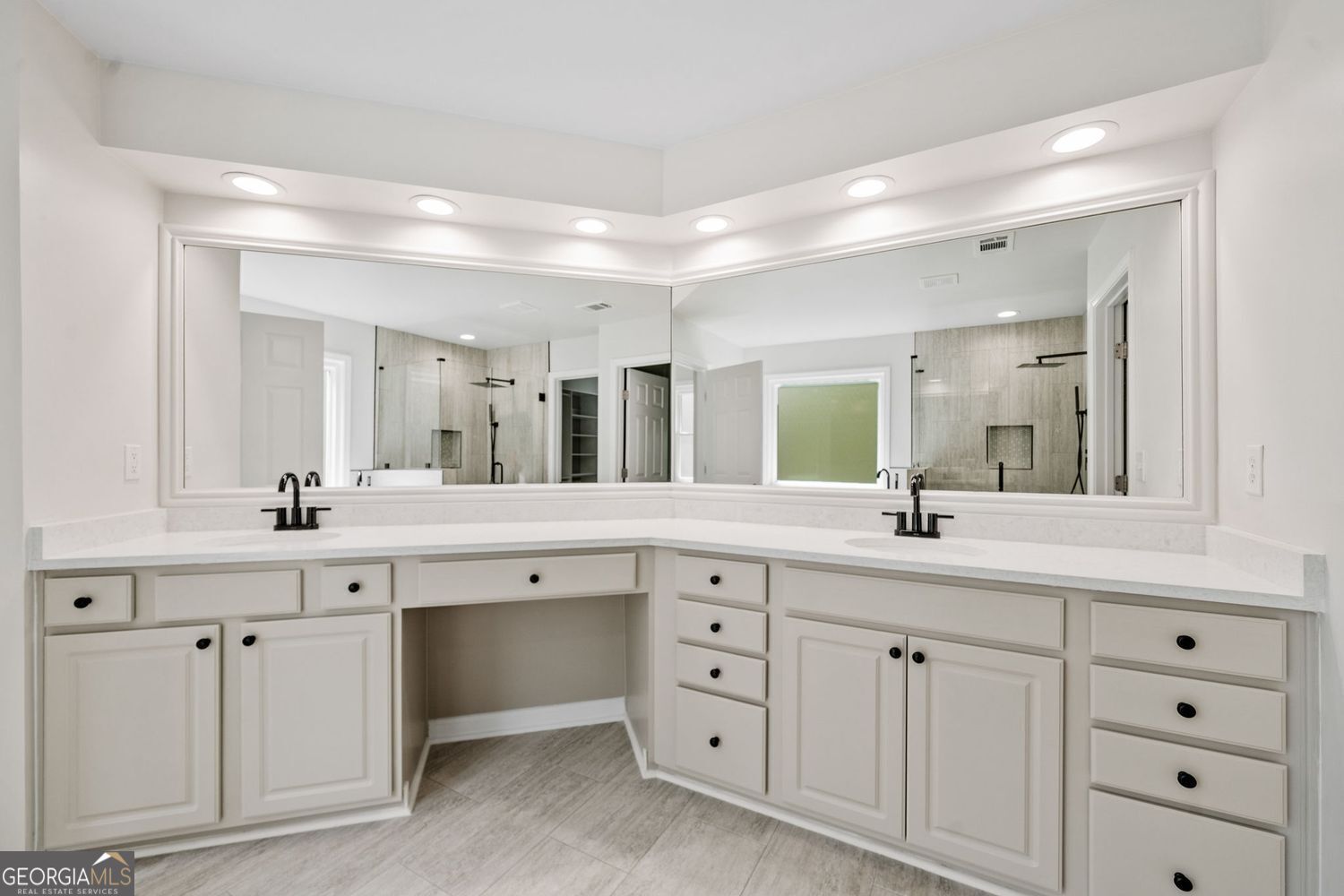 WOODLANDS - Residential