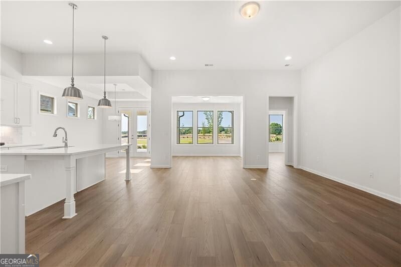 Snellville, Georgia 30078, United States, 2 Bedrooms Bedrooms, ,2 BathroomsBathrooms,Residential,Active,28192