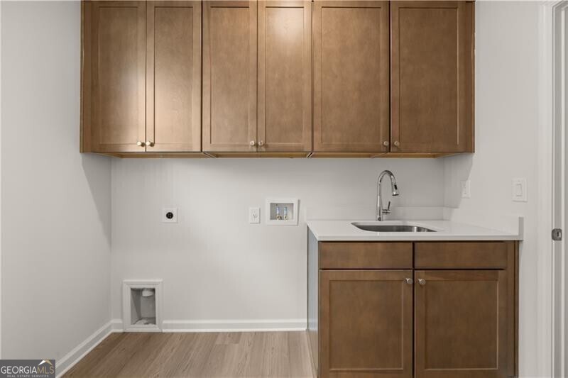 Snellville, Georgia 30078, United States, 2 Bedrooms Bedrooms, ,2 BathroomsBathrooms,Residential,Active,28192