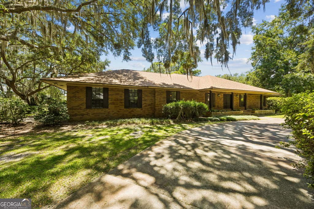 Photo of 811 Park Street, Saint Marys, GA 31558 (MLS # 10814068)