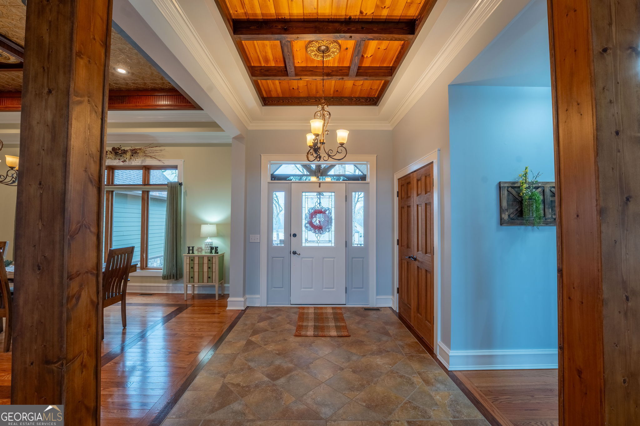 Clarkesville, Georgia 30523, United States, 4 Bedrooms Bedrooms, ,5 BathroomsBathrooms,Residential,Active,254532