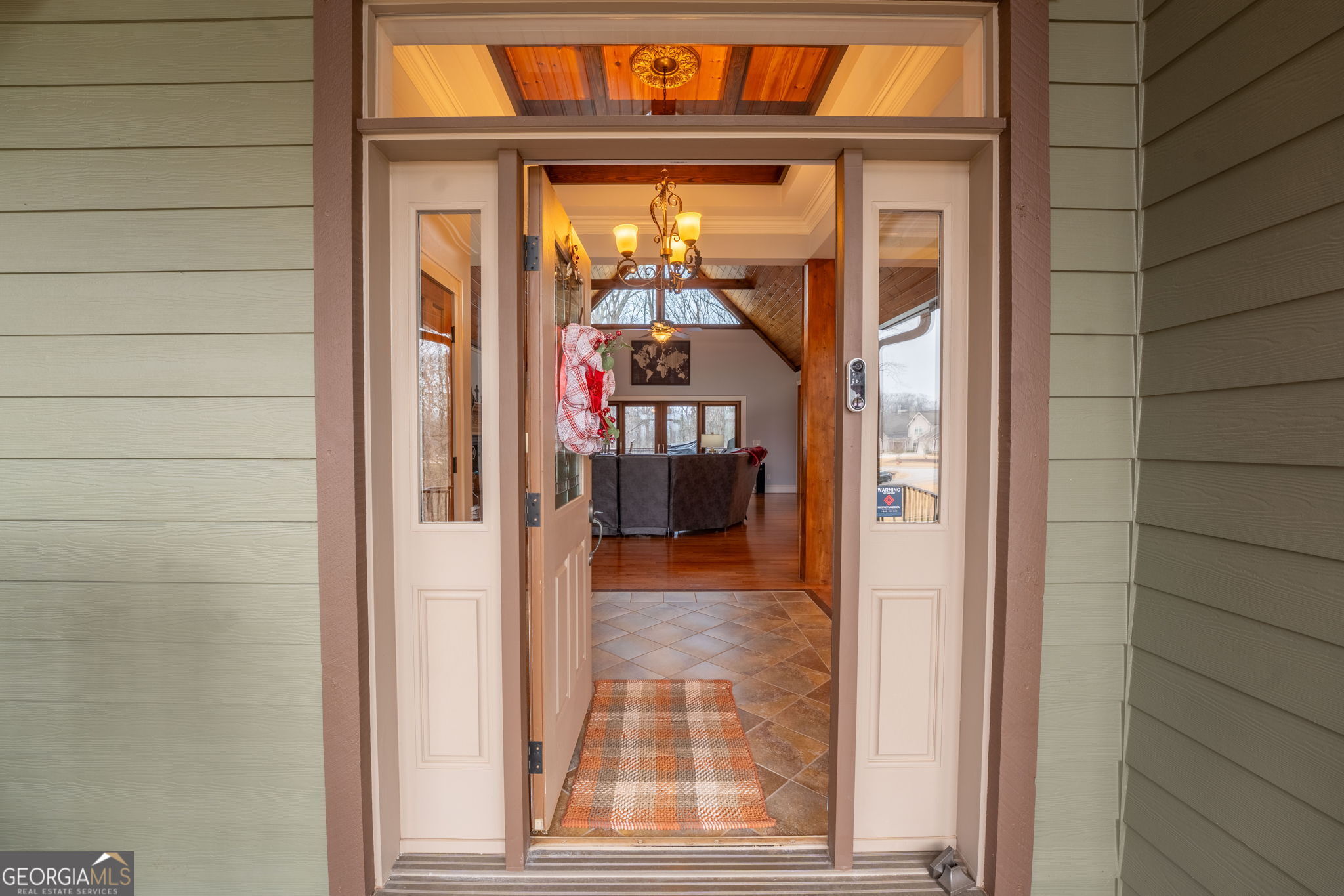 Clarkesville, Georgia 30523, United States, 4 Bedrooms Bedrooms, ,5 BathroomsBathrooms,Residential,Active,254532