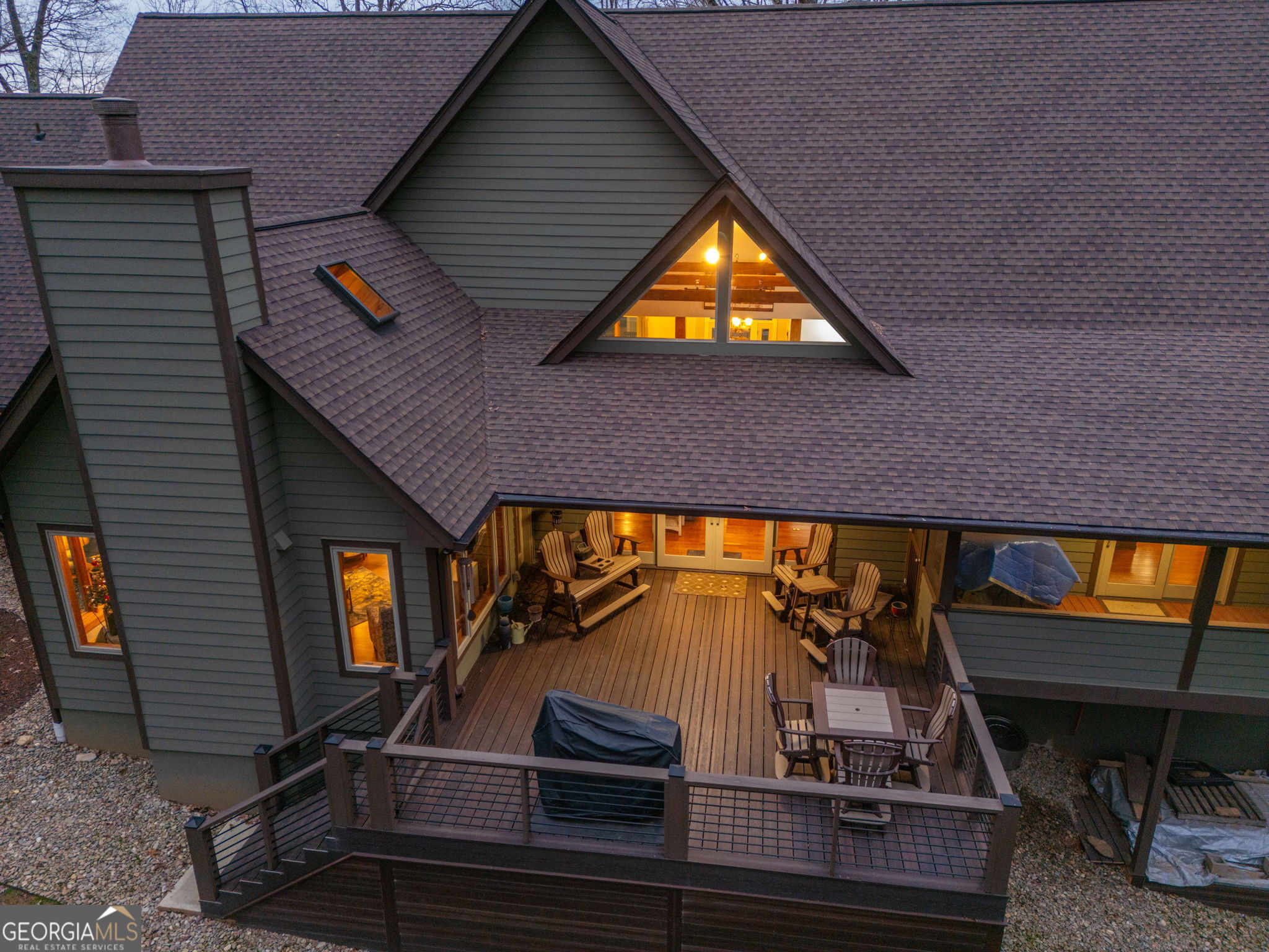 Clarkesville, Georgia 30523, United States, 4 Bedrooms Bedrooms, ,5 BathroomsBathrooms,Residential,Active,254532