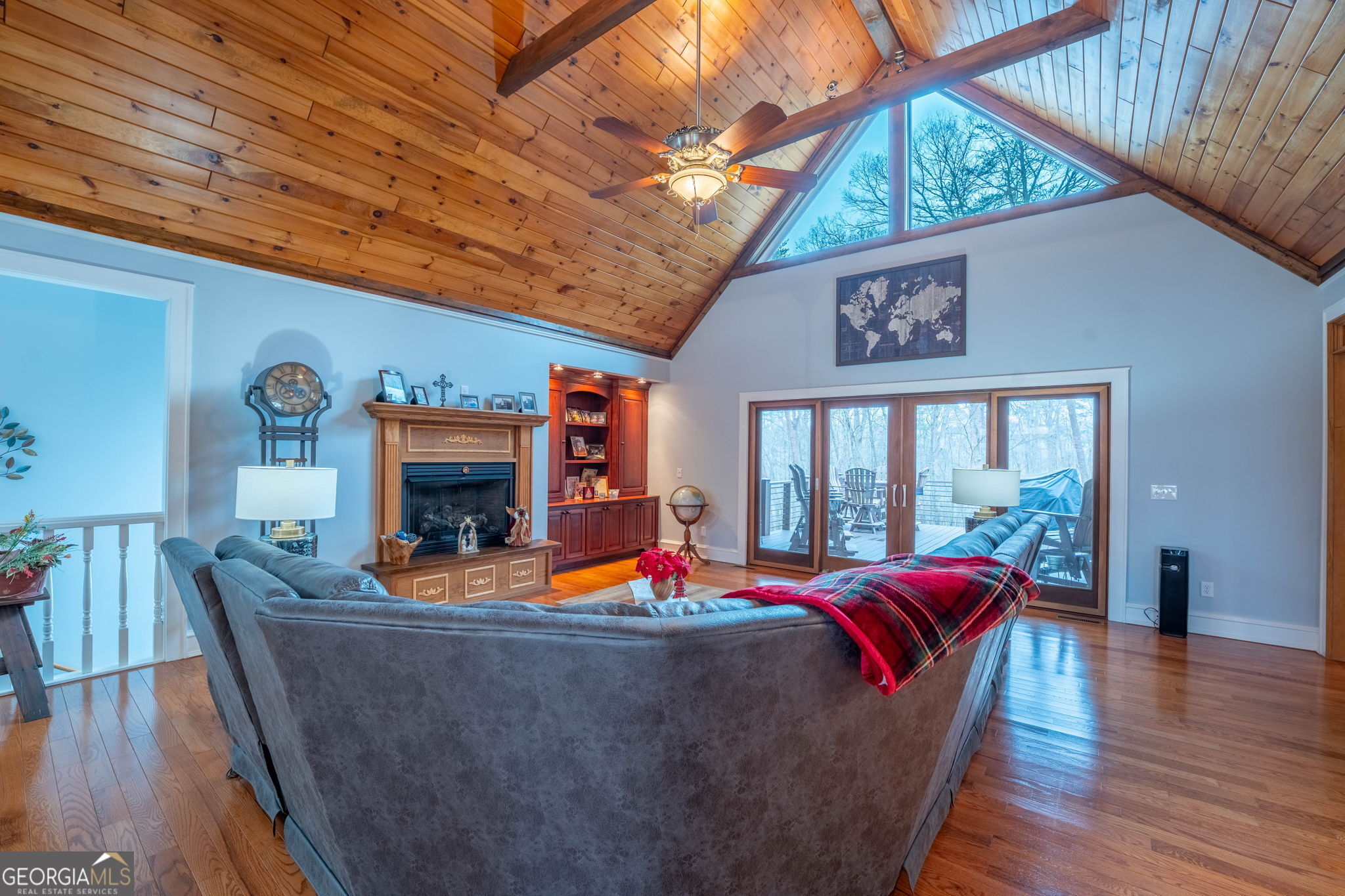 Clarkesville, Georgia 30523, United States, 4 Bedrooms Bedrooms, ,5 BathroomsBathrooms,Residential,Active,254532