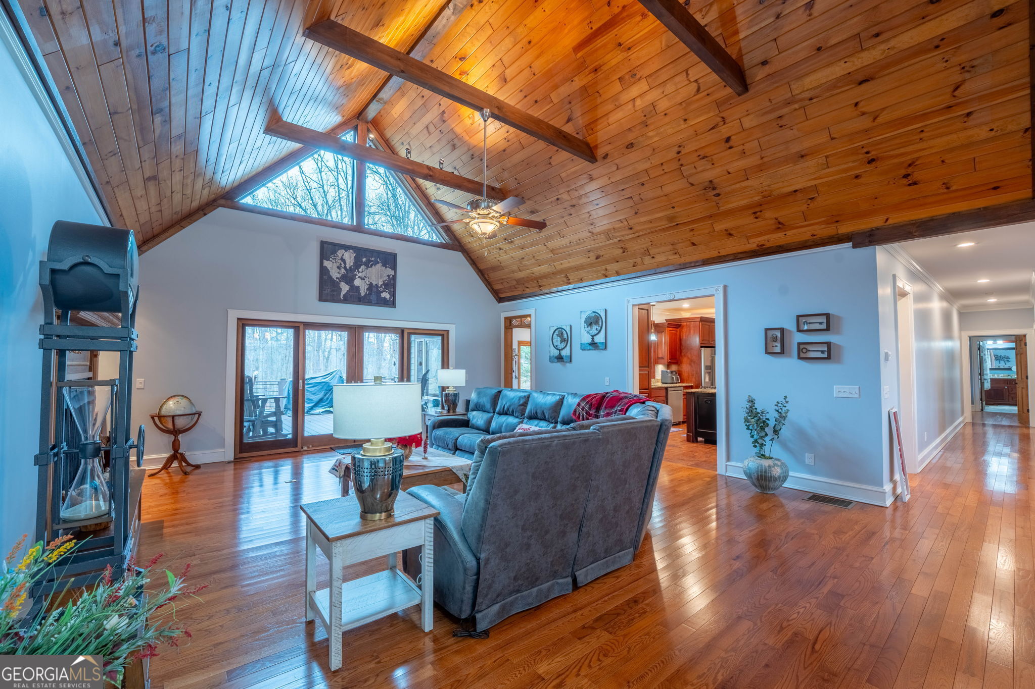 Clarkesville, Georgia 30523, United States, 4 Bedrooms Bedrooms, ,5 BathroomsBathrooms,Residential,Active,254532