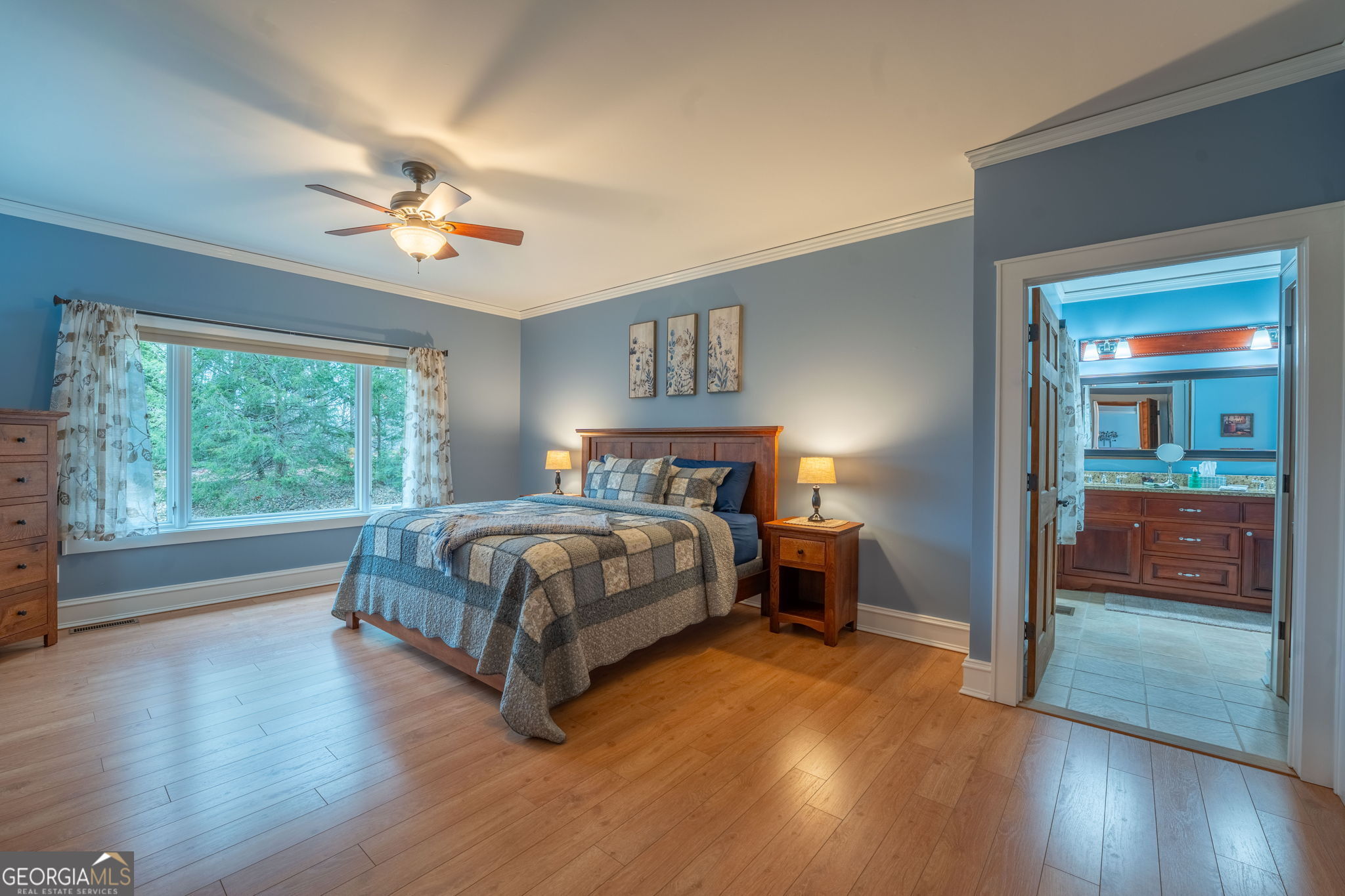 Clarkesville, Georgia 30523, United States, 4 Bedrooms Bedrooms, ,5 BathroomsBathrooms,Residential,Active,254532