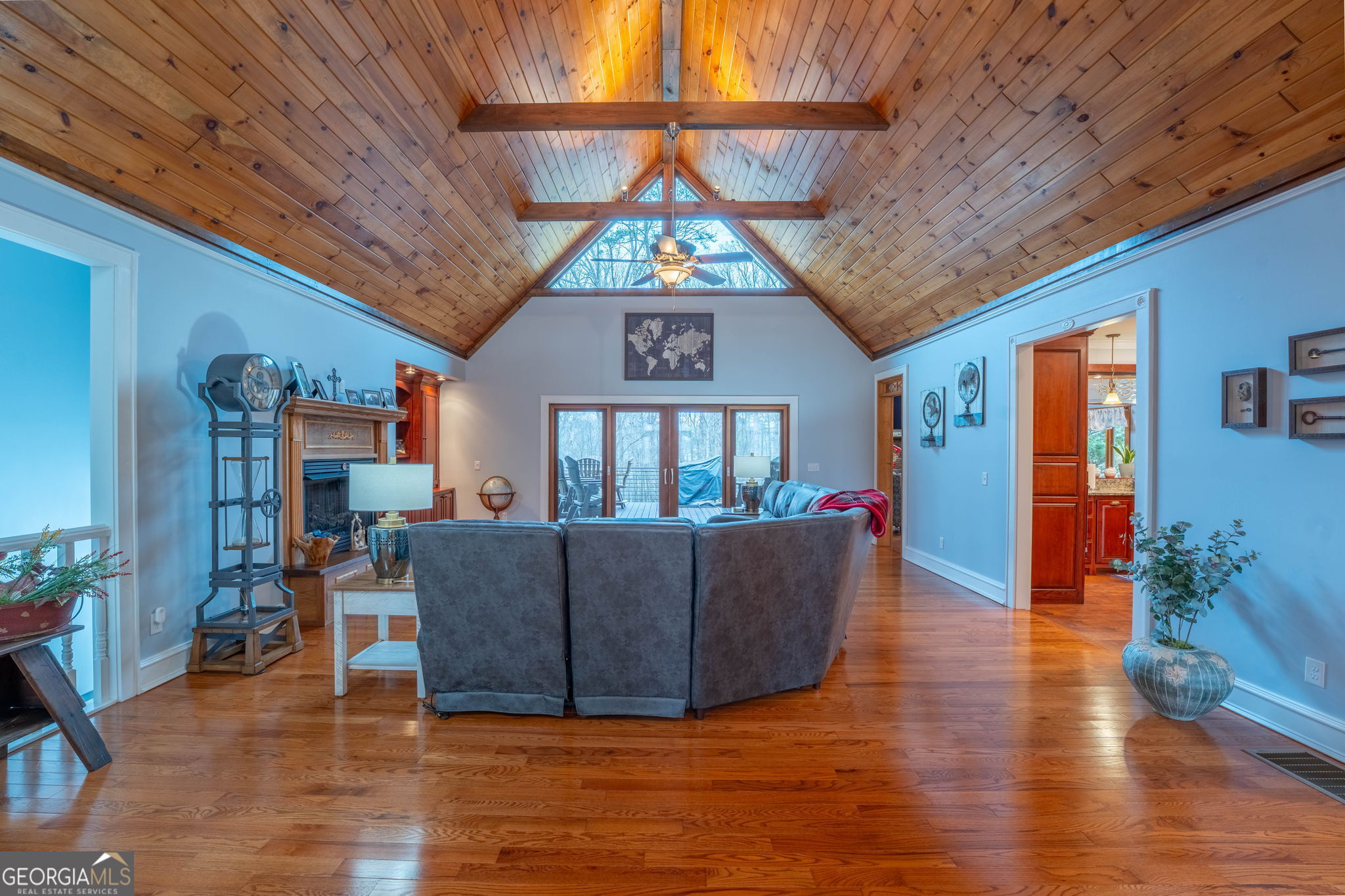 Clarkesville, Georgia 30523, United States, 4 Bedrooms Bedrooms, ,5 BathroomsBathrooms,Residential,Active,254532