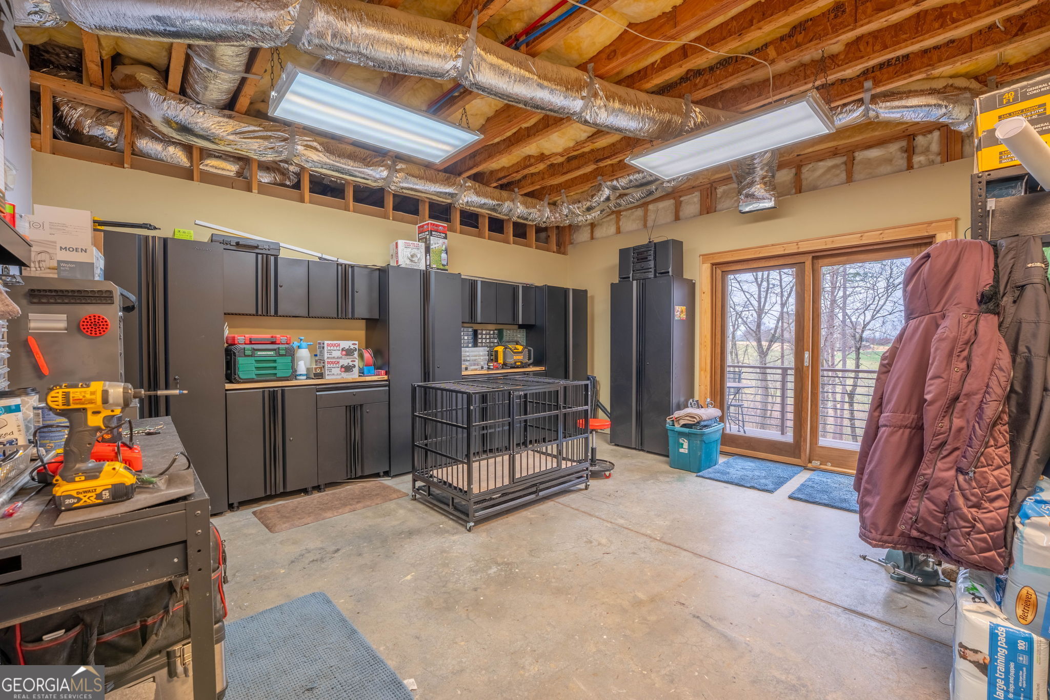 Clarkesville, Georgia 30523, United States, 4 Bedrooms Bedrooms, ,5 BathroomsBathrooms,Residential,Active,254532