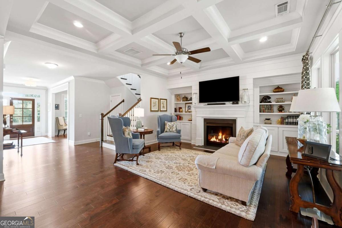 2442 Sunflower DR