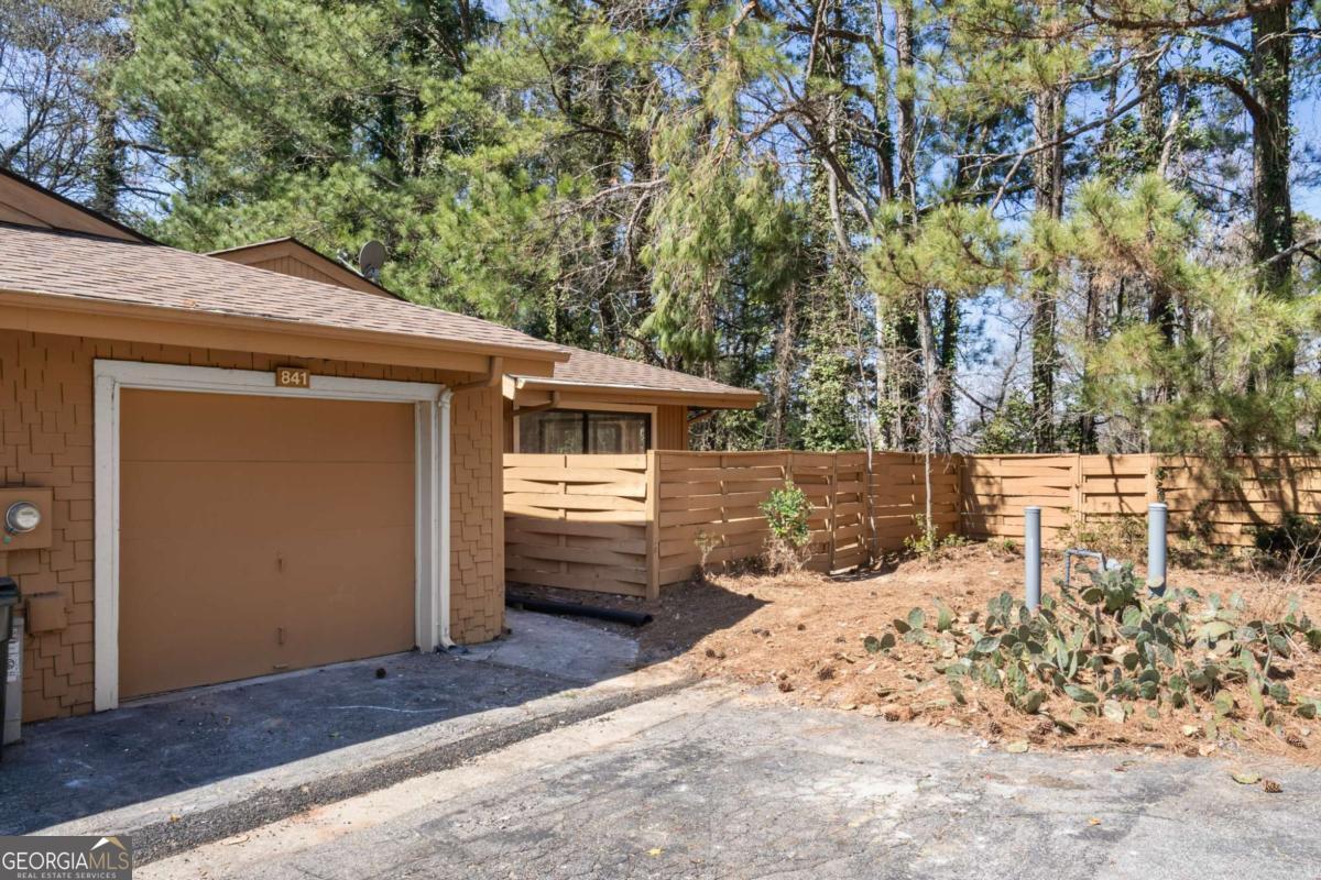 Spinnaker Cove - Residential