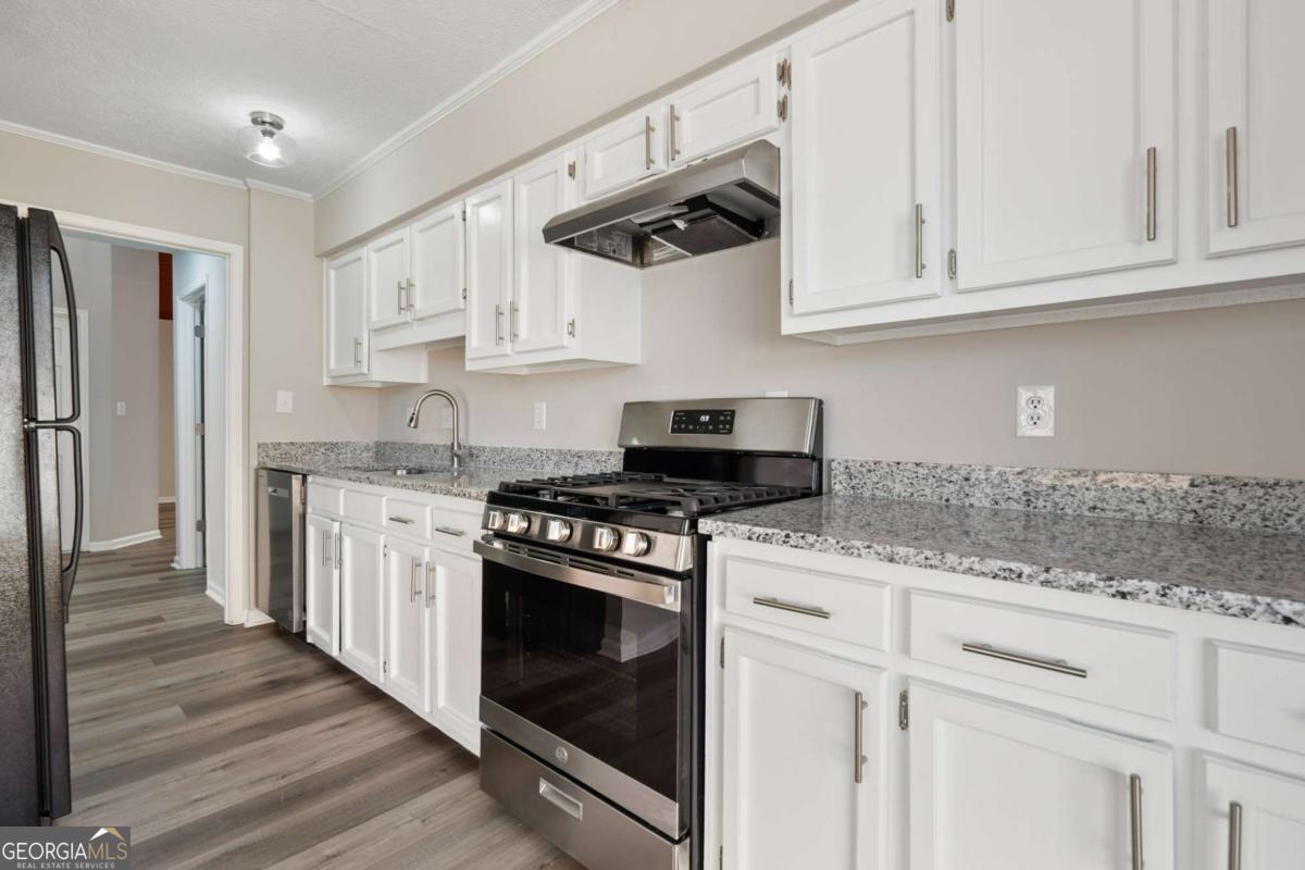 Spinnaker Cove - Residential