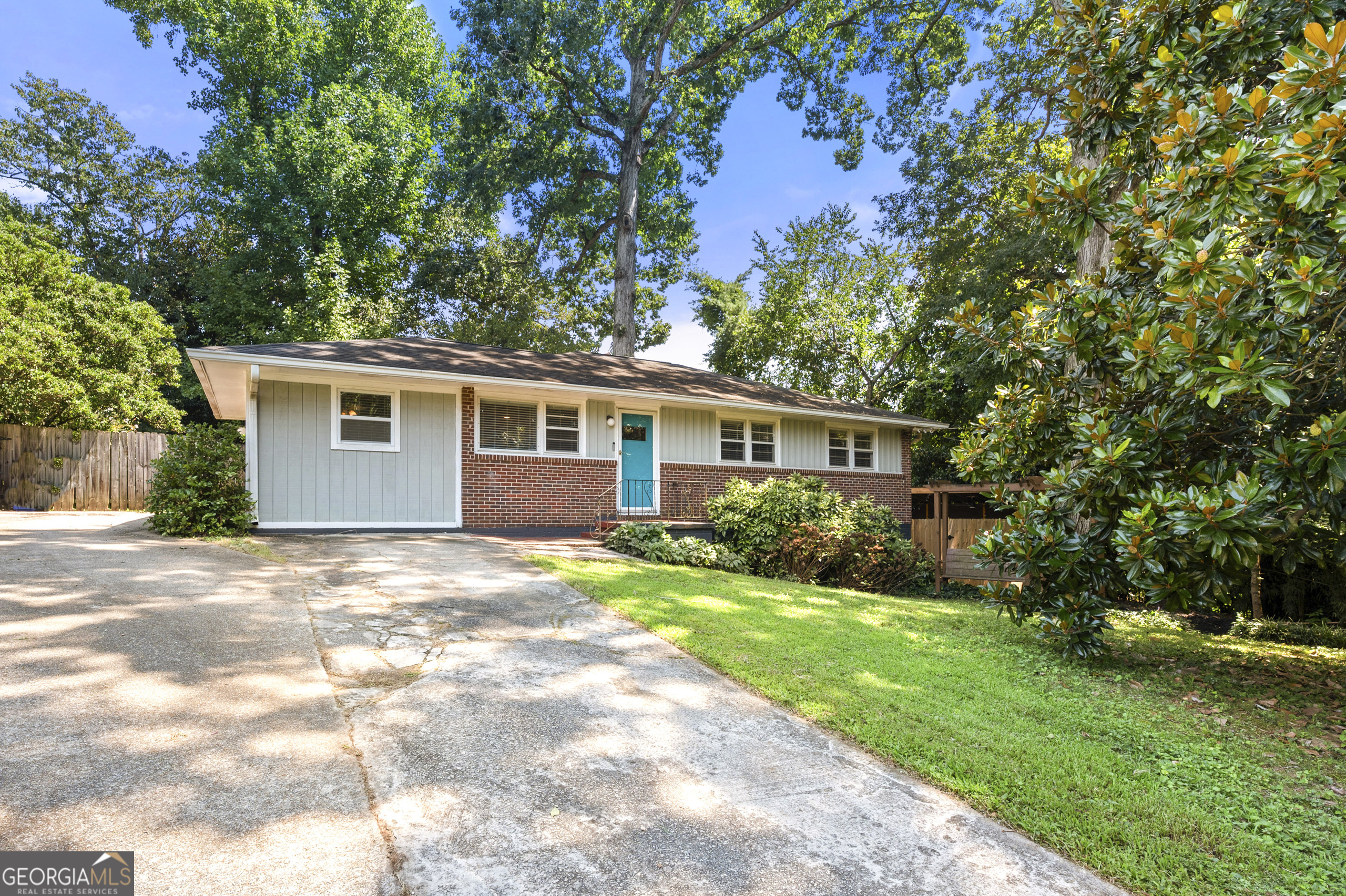 811 Whelchel DR