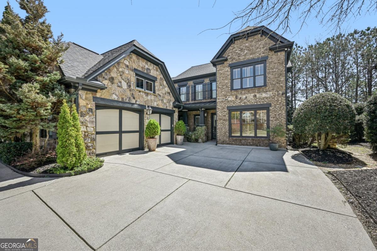 5030 Habersham Hills DR