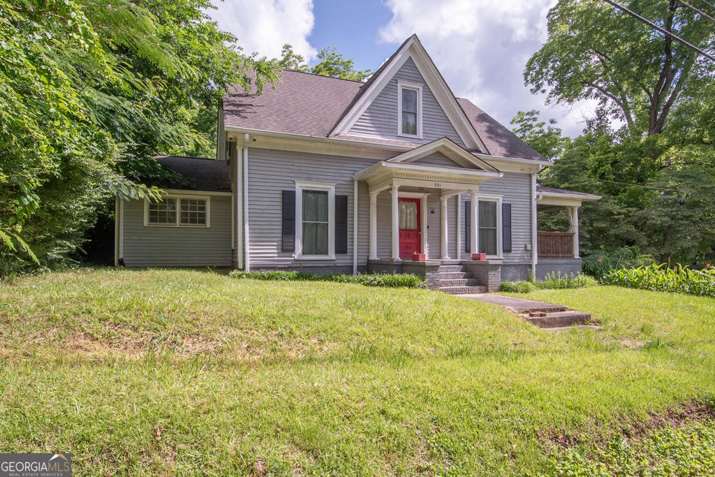 201 Elm ST