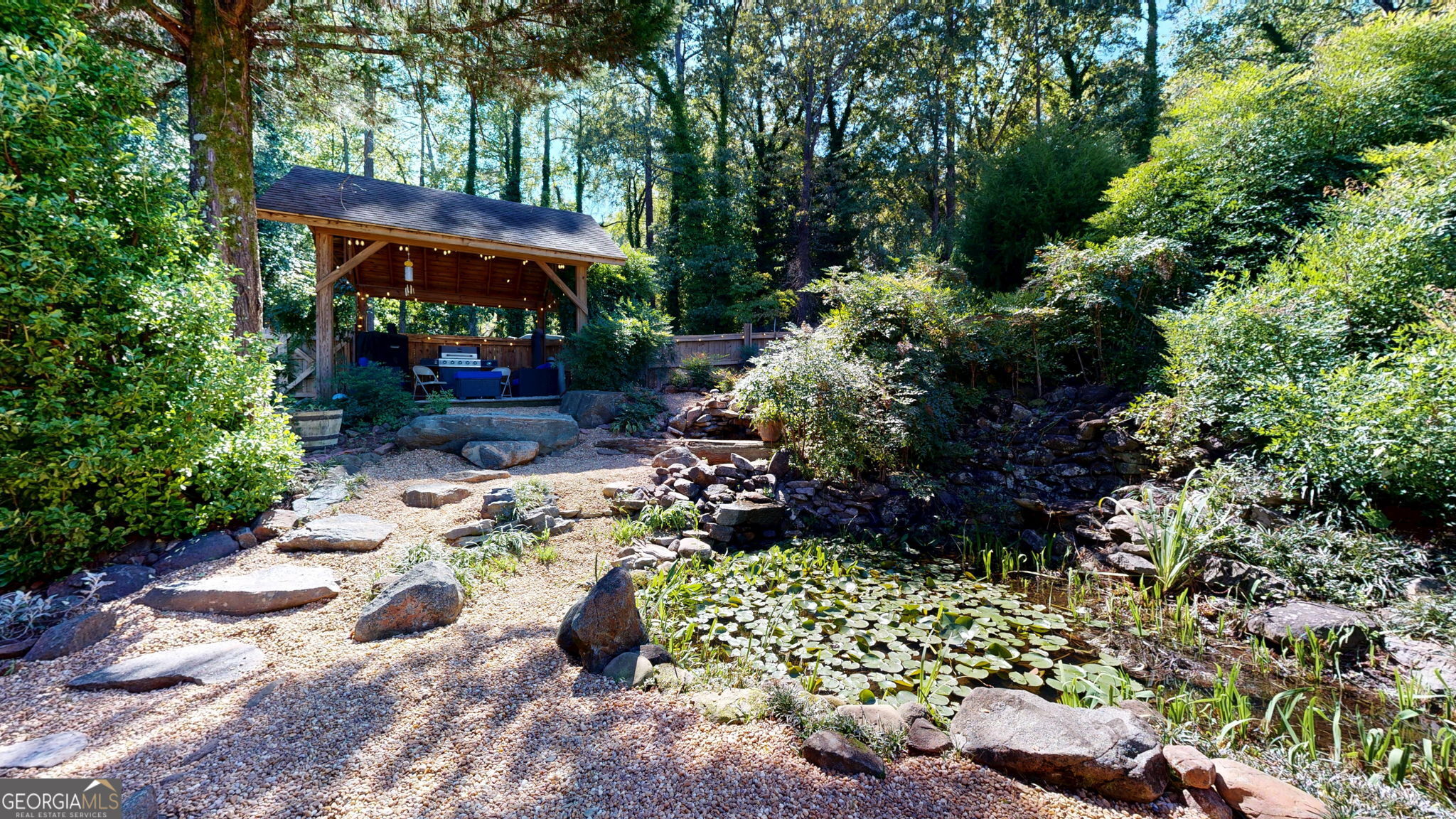 705 Piney Woods DR