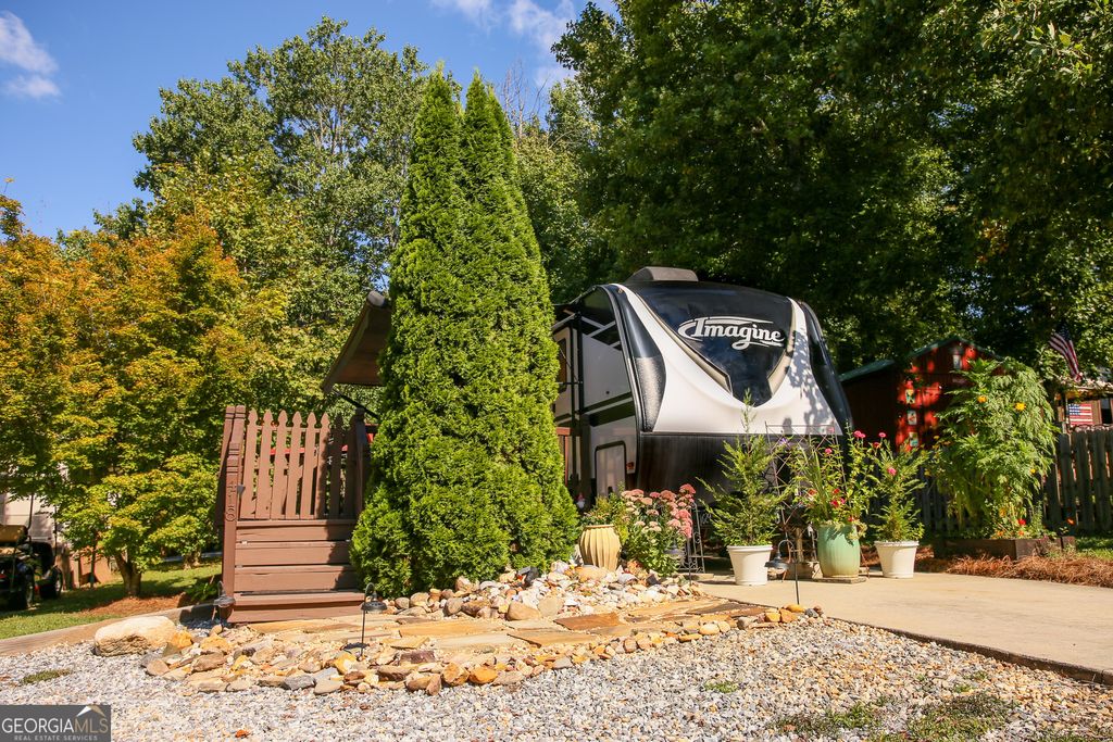 Photo of 418 Elkmont Trail, Cleveland, GA 30528 (MLS # 10771346)
