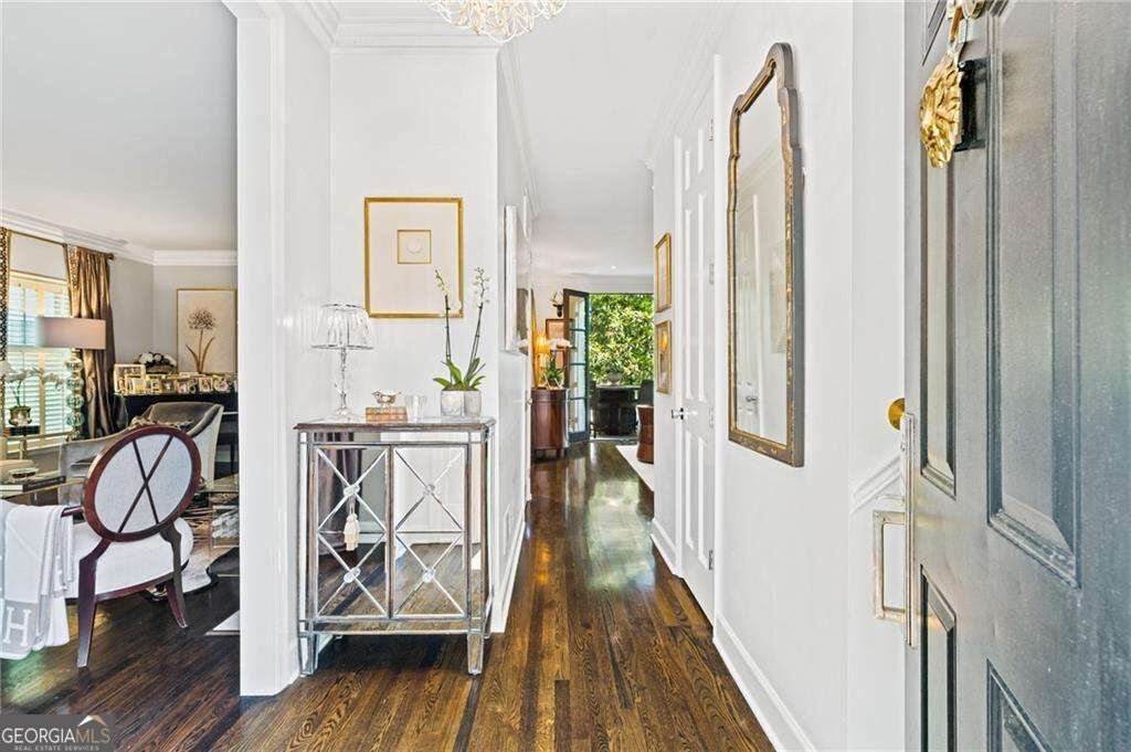 Photo of 20 Pointe Terrace SE, Atlanta, GA 30339 (MLS # 10842694)