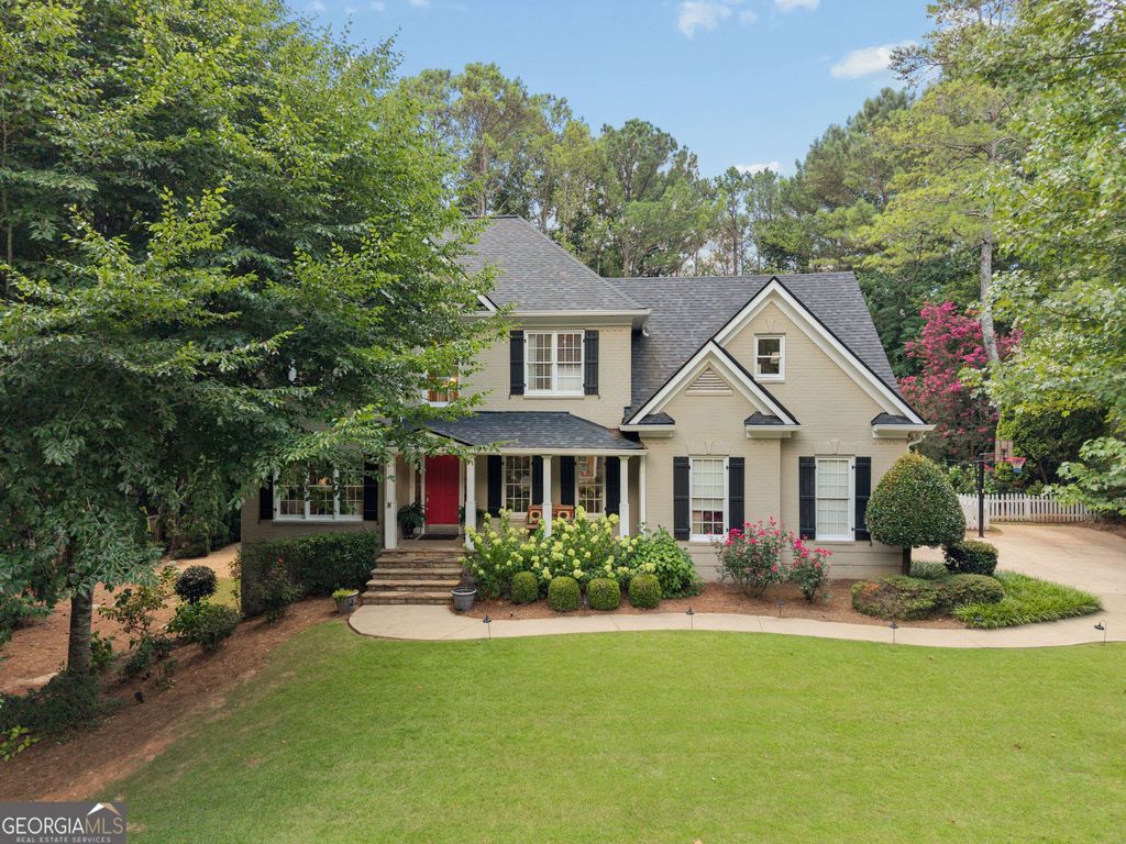 Photo of 4770 Hamptons Drive, Alpharetta, GA 30004 (MLS # 10803251)
