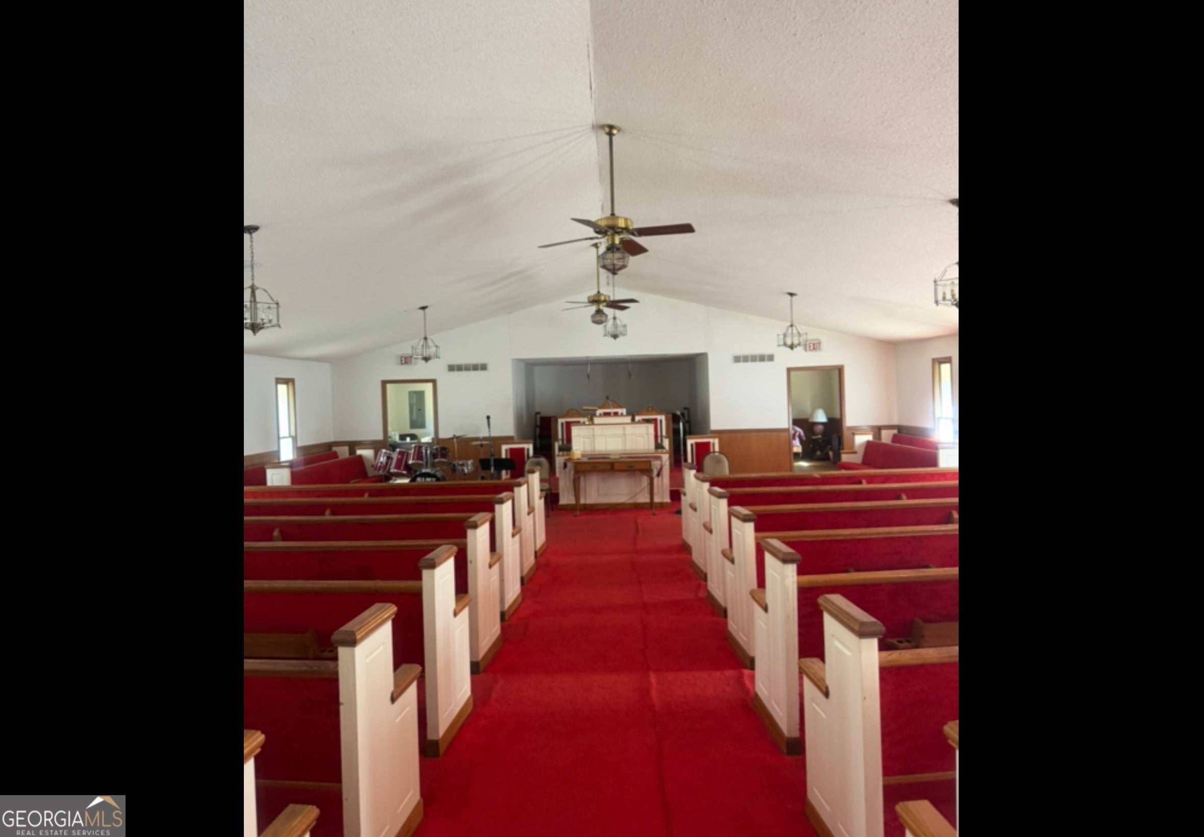 1742 Highway 42 N