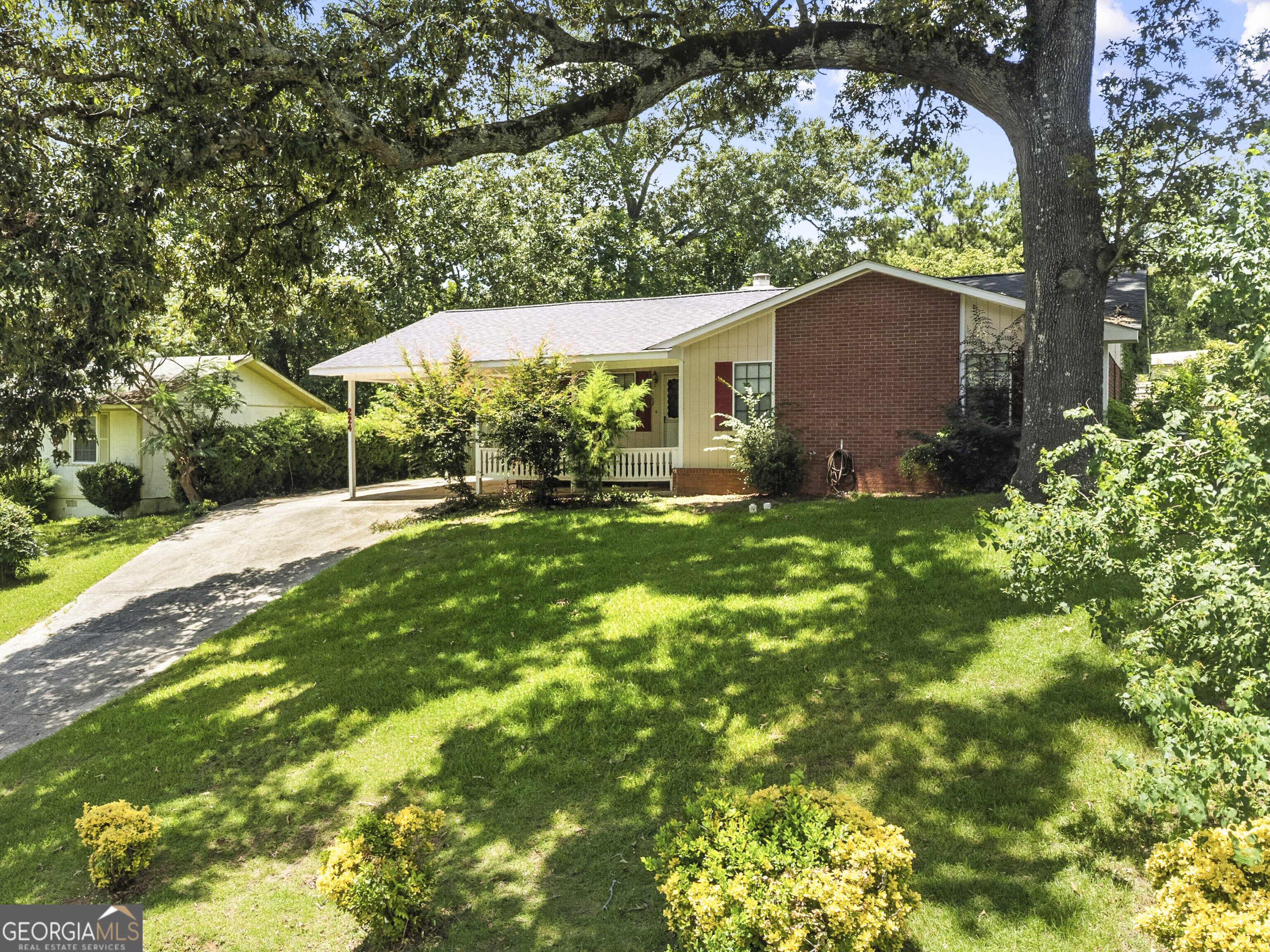 224 Randy CIR
