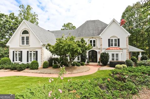 1005 Hedgerose LN Roswell GA 30075