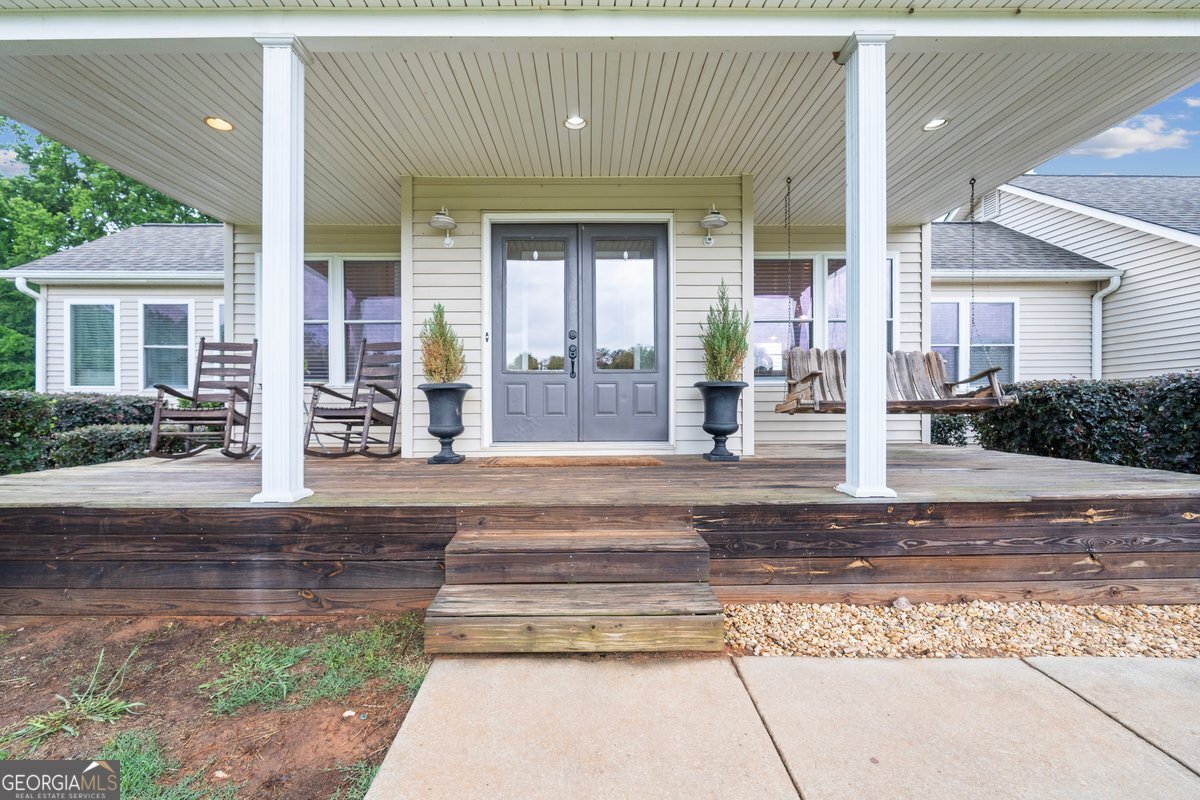 2011 Fieldcrest LN