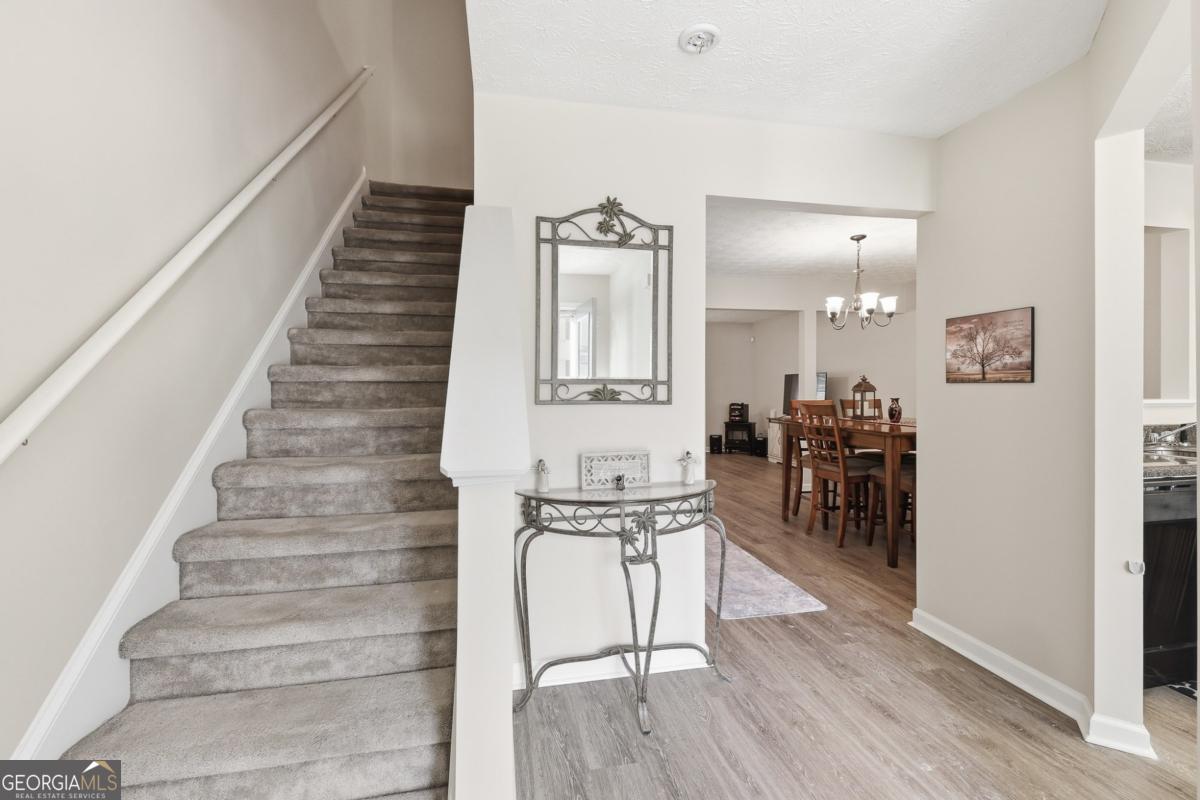 2863 Creek Bottom CT