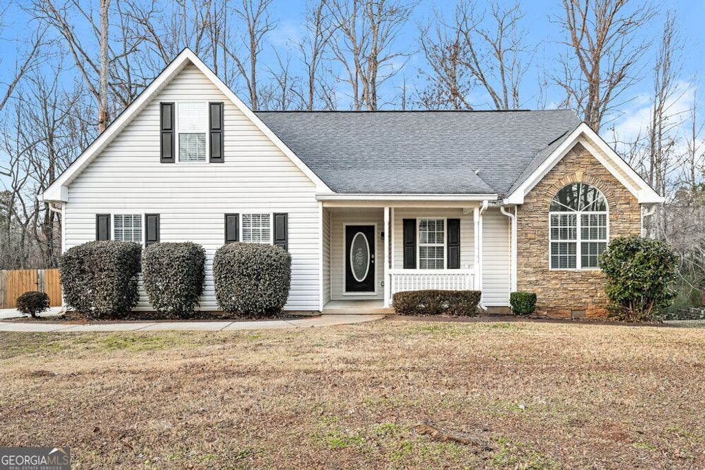 Photo of 229 Pebble Creek Drive, McDonough, GA 30253 (MLS # 10684466)