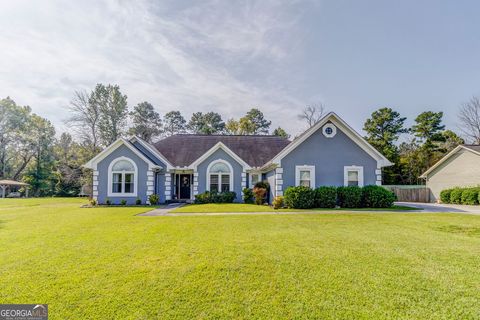 Photo of 151 Lynn Drive NW, Rome, GA 30165 (MLS # 10602779)
