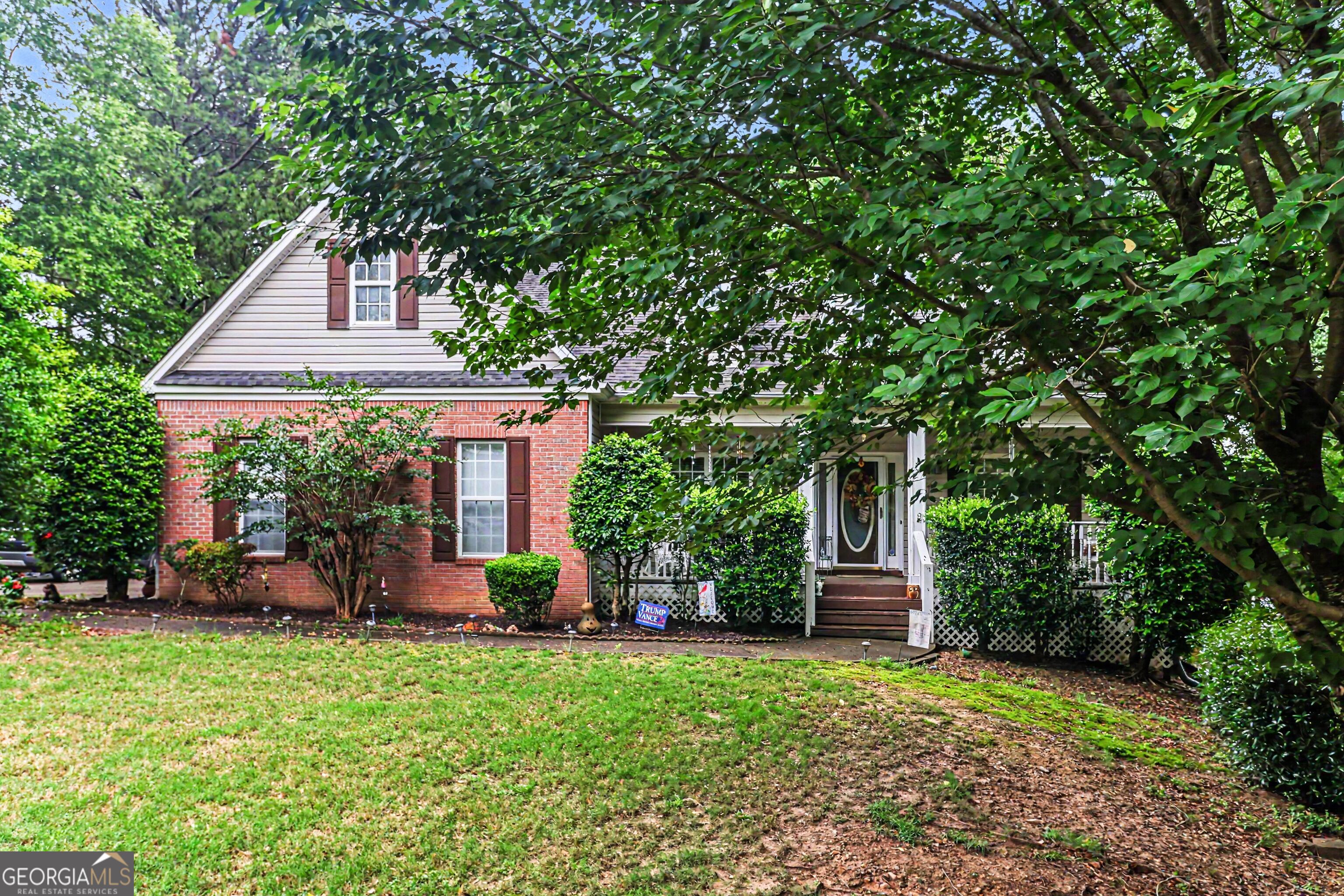 123 W Castle View DR