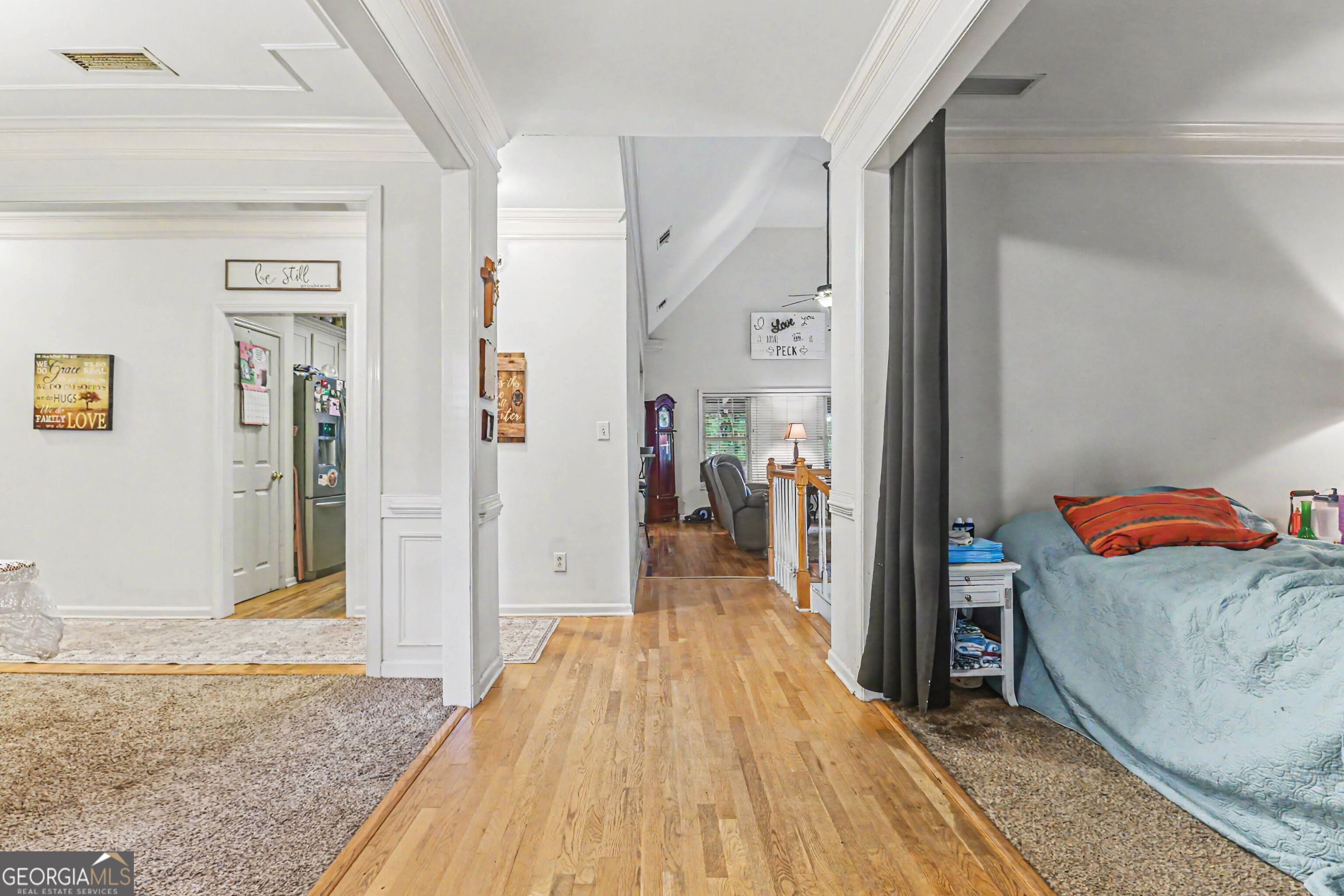 123 W Castle View DR