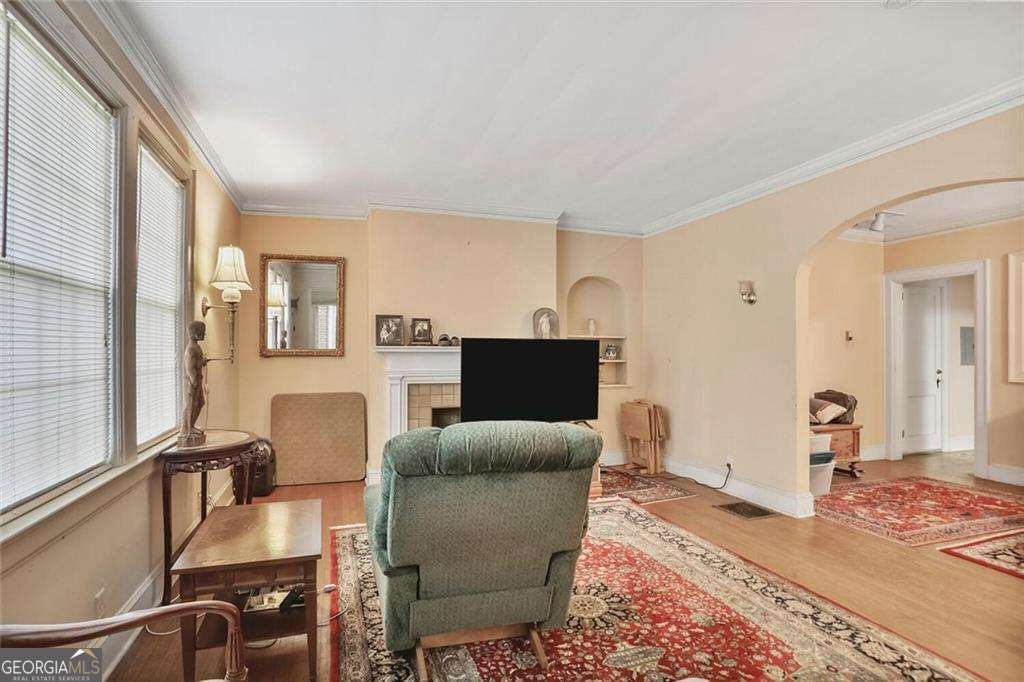 1104717148 Homes for Sale