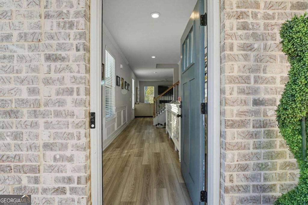 Photo of 4826 Elm Leaf Drive SW, Atlanta, GA 30331 (MLS # 10731490)