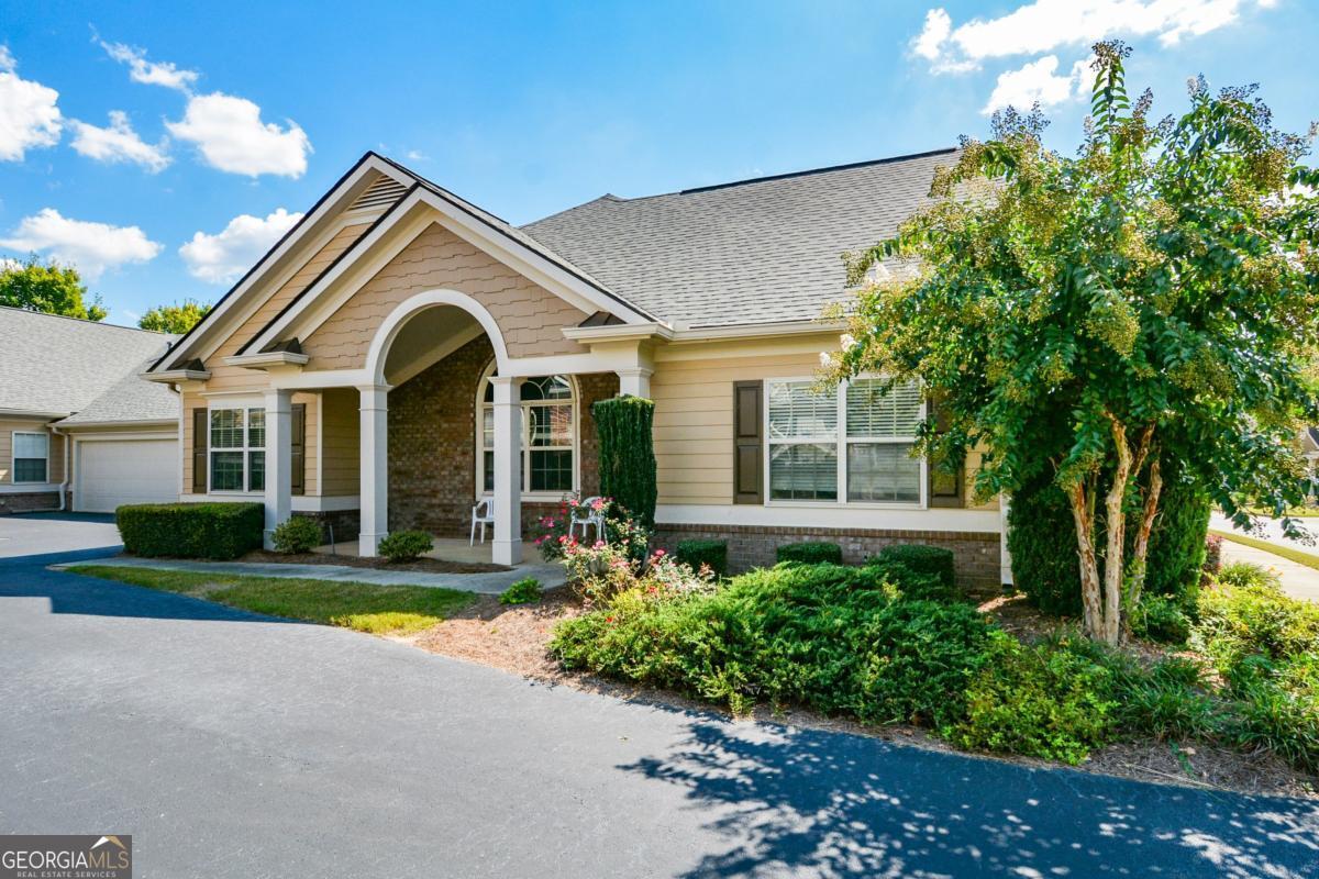 219 Orchards CIR