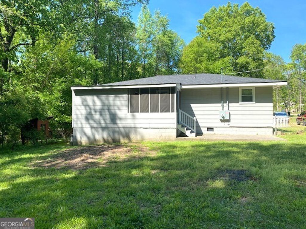 Photo of 407 Highway 314, Fayetteville, GA 30214 (MLS # 10736302)