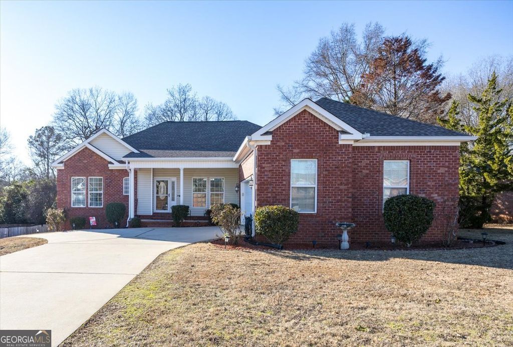 Photo of 420 Southland Trail, Byron, GA 31008 (MLS # 10679715)