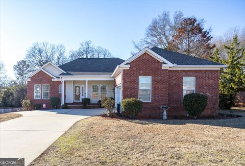 Photo of 420 Southland Trail, Byron, GA 31008 (MLS # 10679715)