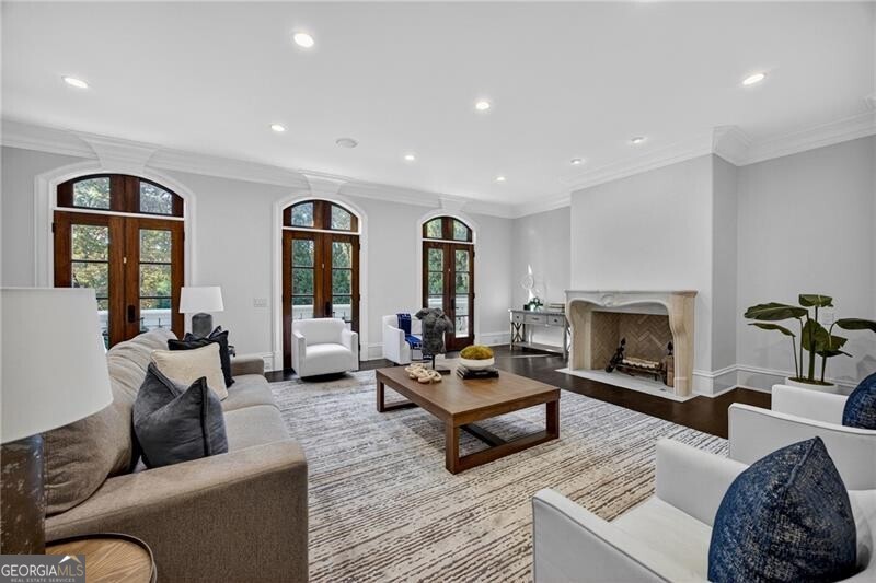 1250 Beechwood Hills CT NW