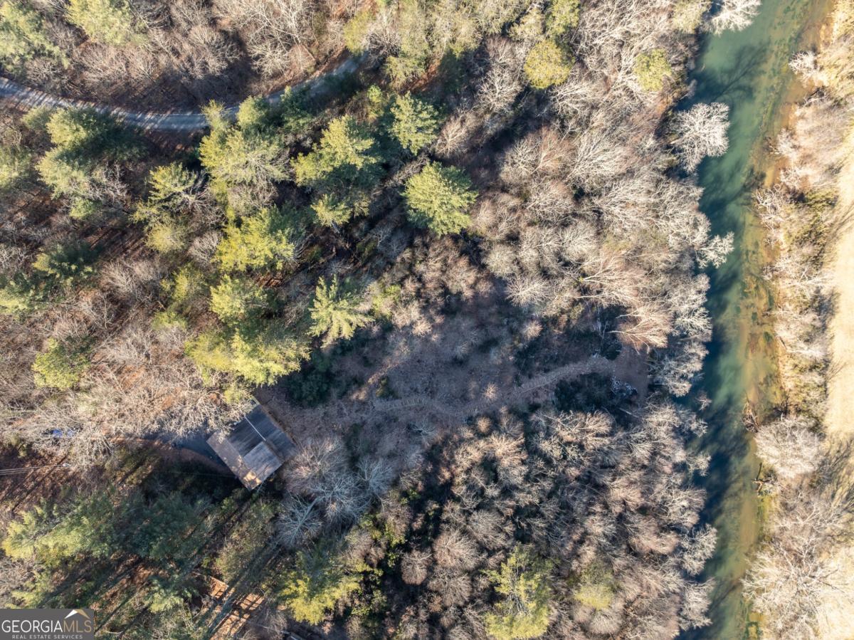 517 Ridge RD