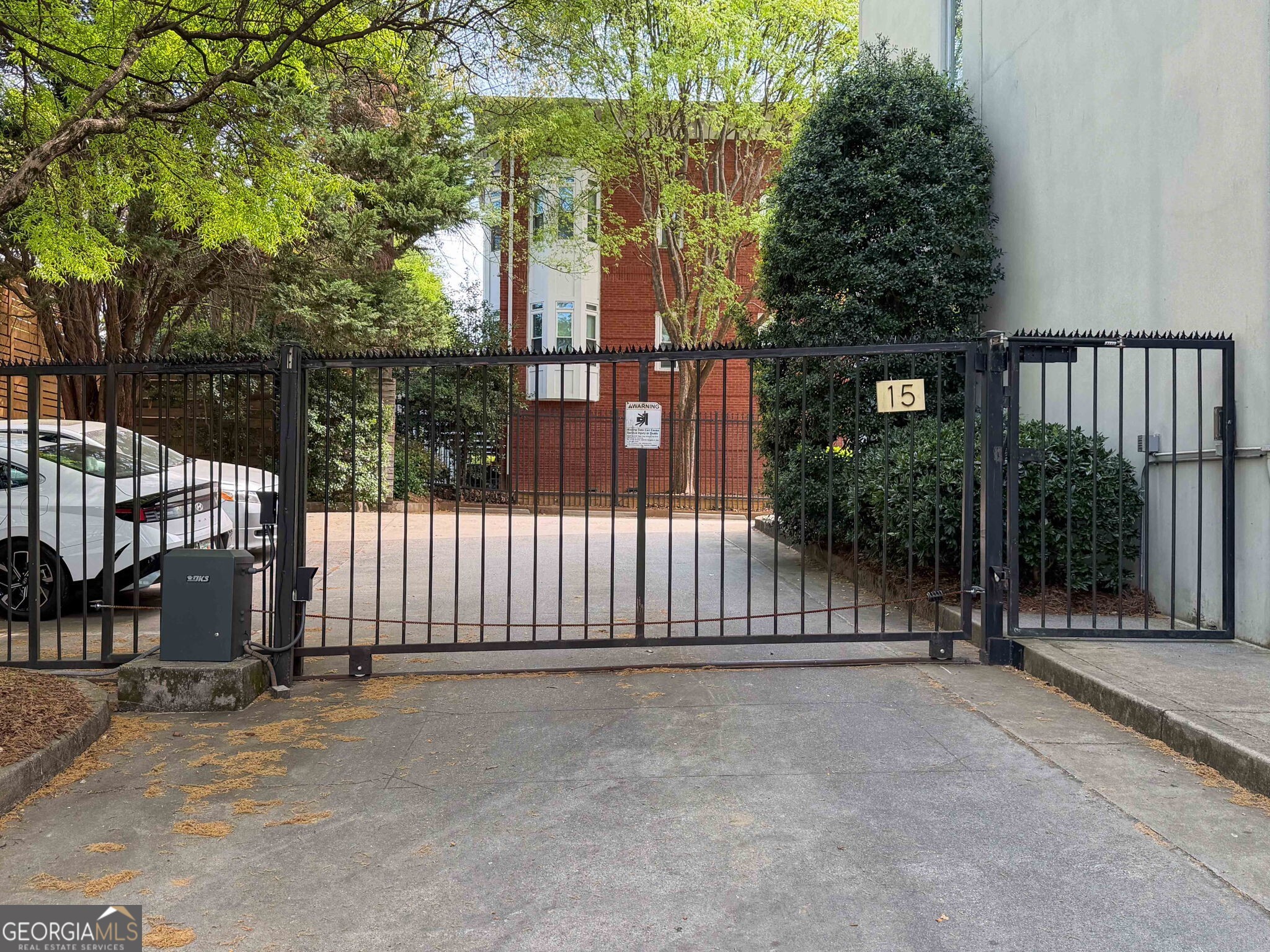 15 Waddell ST NE 303