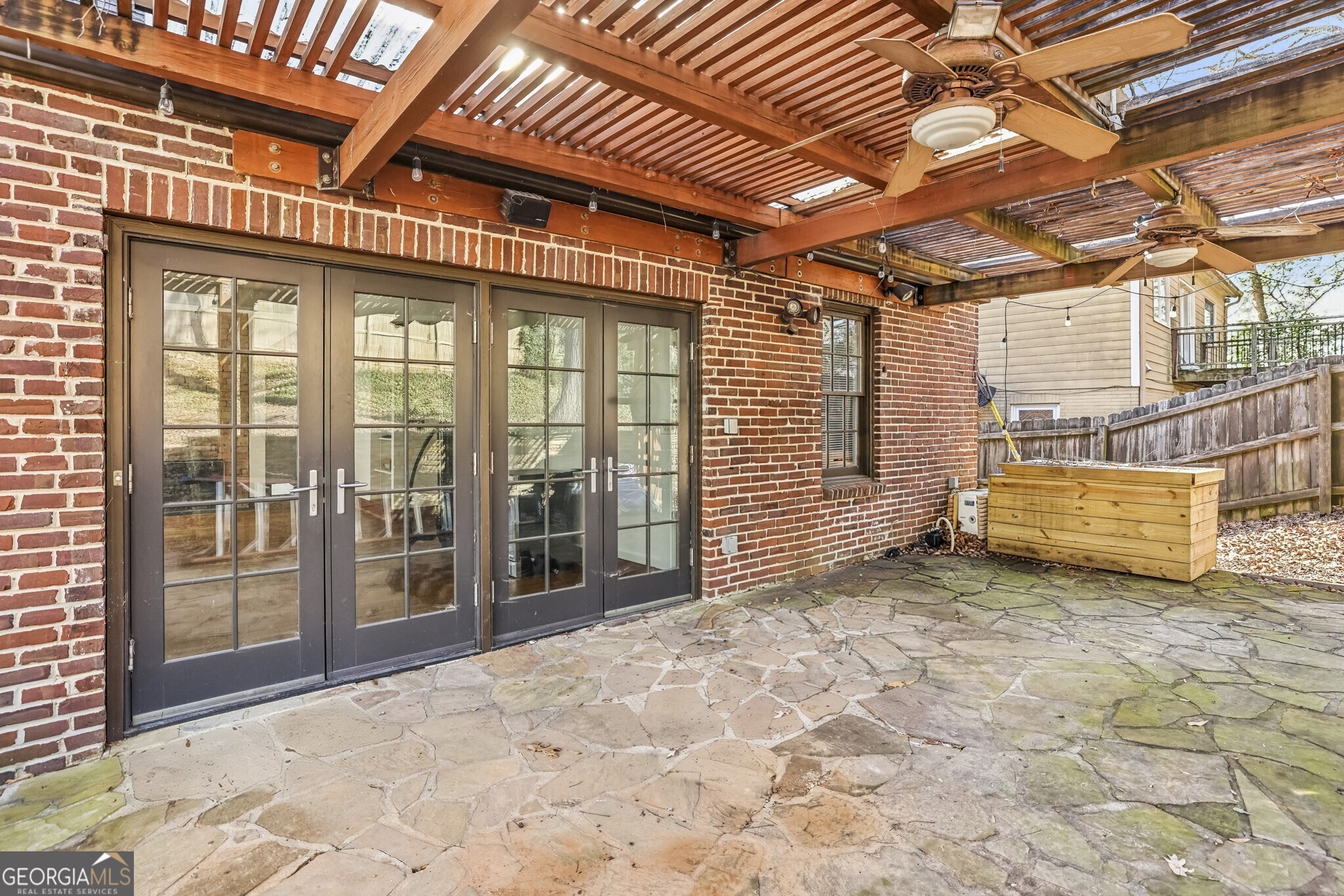 918 Glen Arden WAY NE