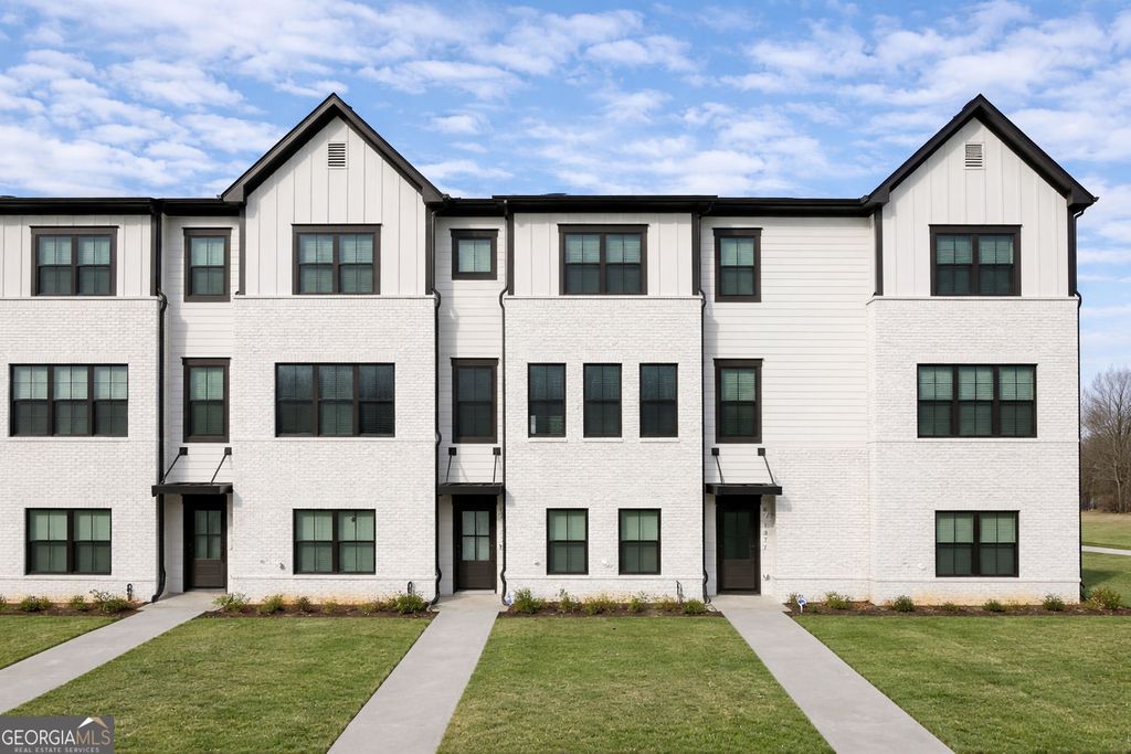 Photo of 1375 Walking Way, Atlanta, GA 30316 (MLS # 10688586)