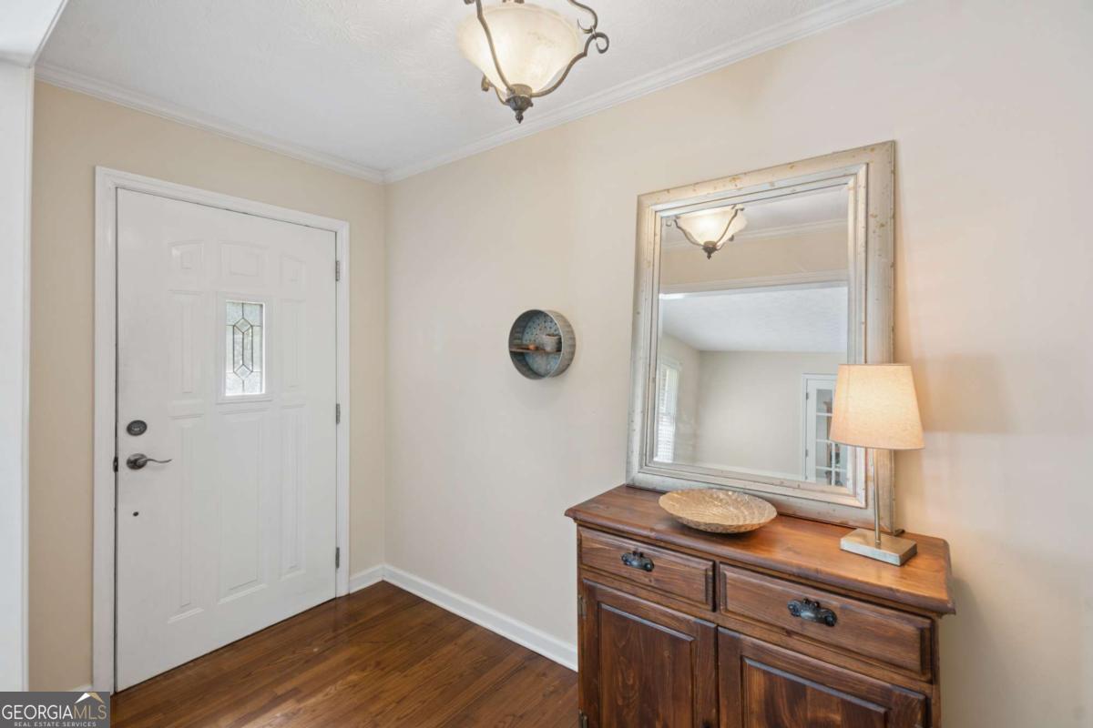 240 Gilbert RD