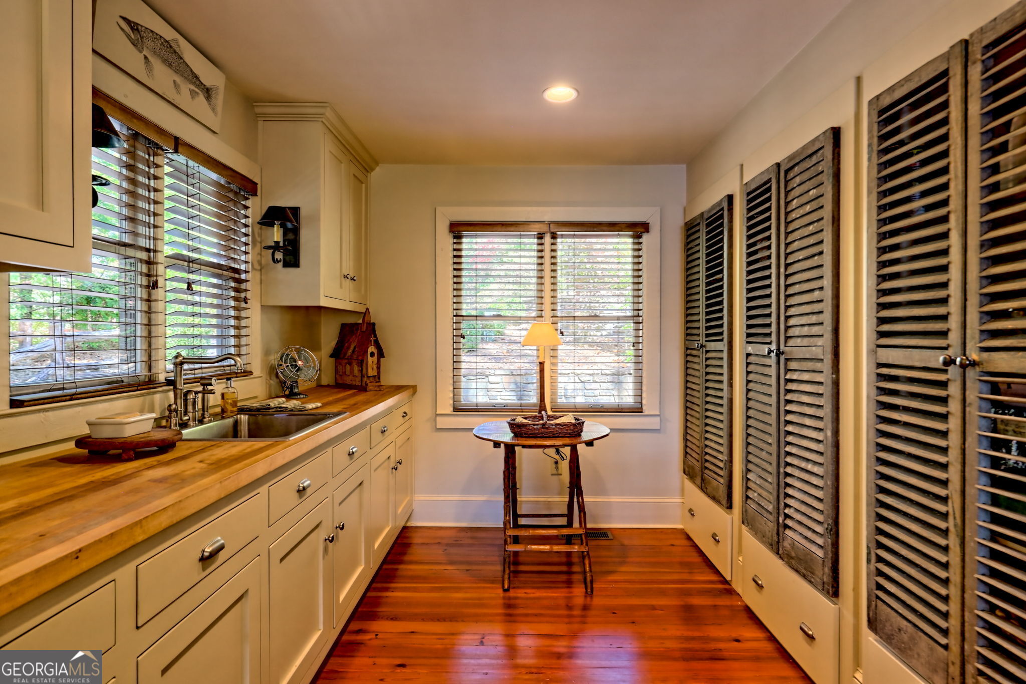 Clayton, Georgia 30525, United States, 3 Bedrooms Bedrooms, ,3 BathroomsBathrooms,Residential,Active,234672