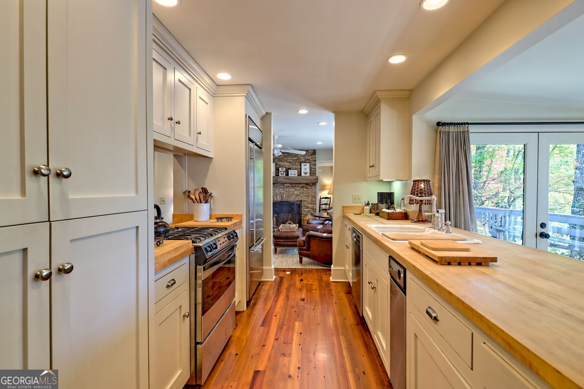 Clayton, Georgia 30525, United States, 3 Bedrooms Bedrooms, ,3 BathroomsBathrooms,Residential,Active,234672