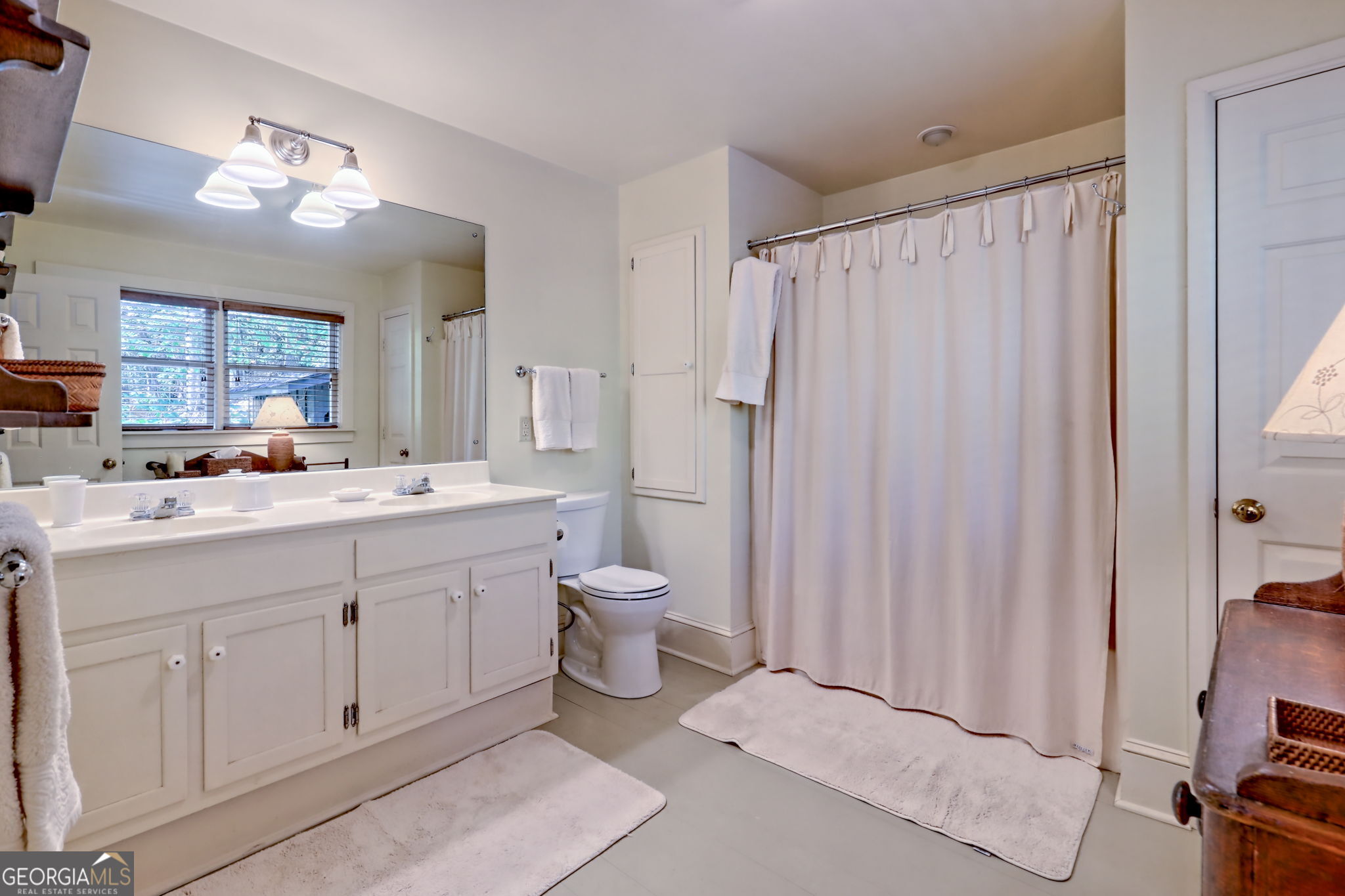 Clayton, Georgia 30525, United States, 3 Bedrooms Bedrooms, ,3 BathroomsBathrooms,Residential,Active,234672