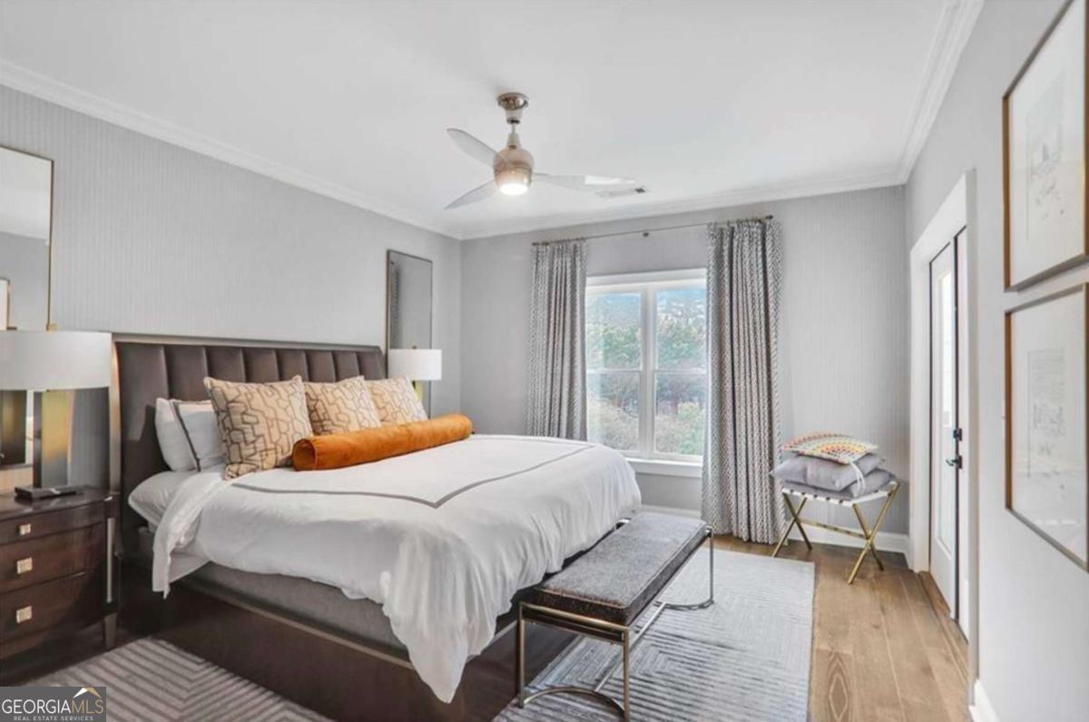 3667 Peachtree RD NE 16