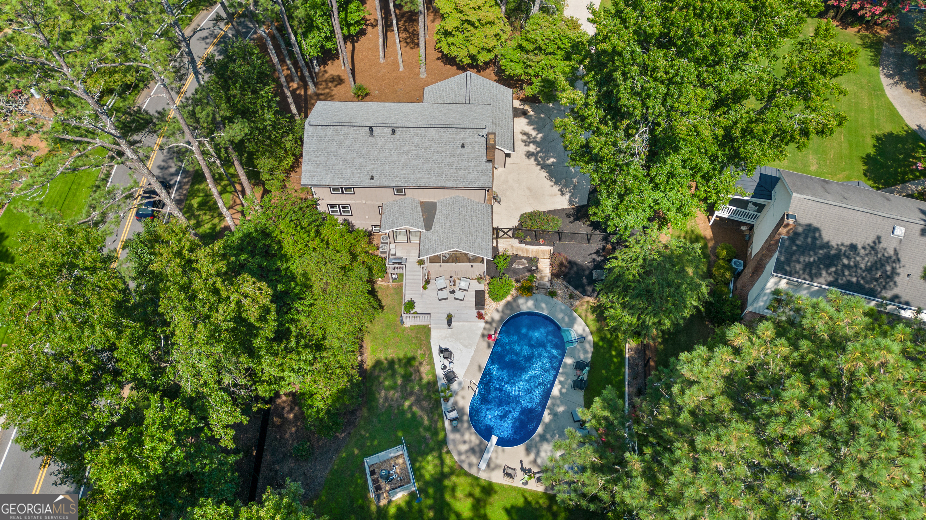 Hollyberry - Residential