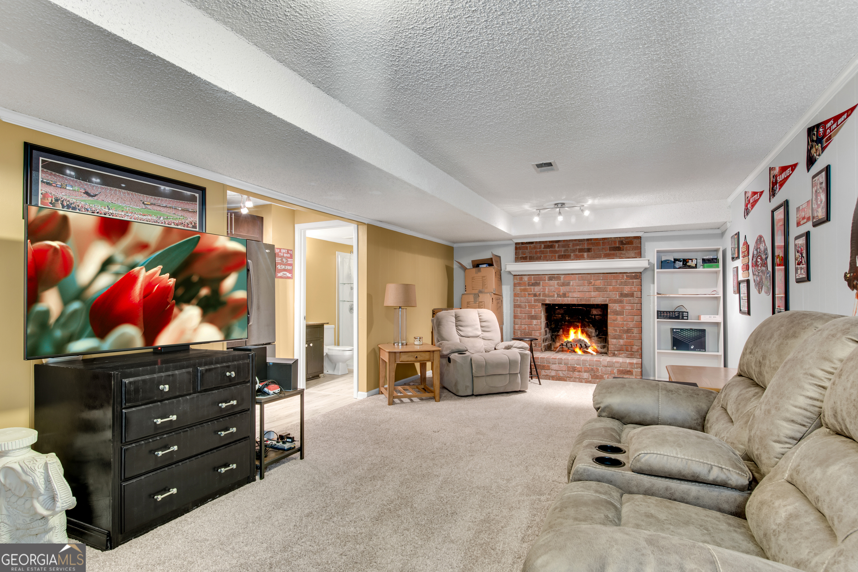 Hollyberry - Residential